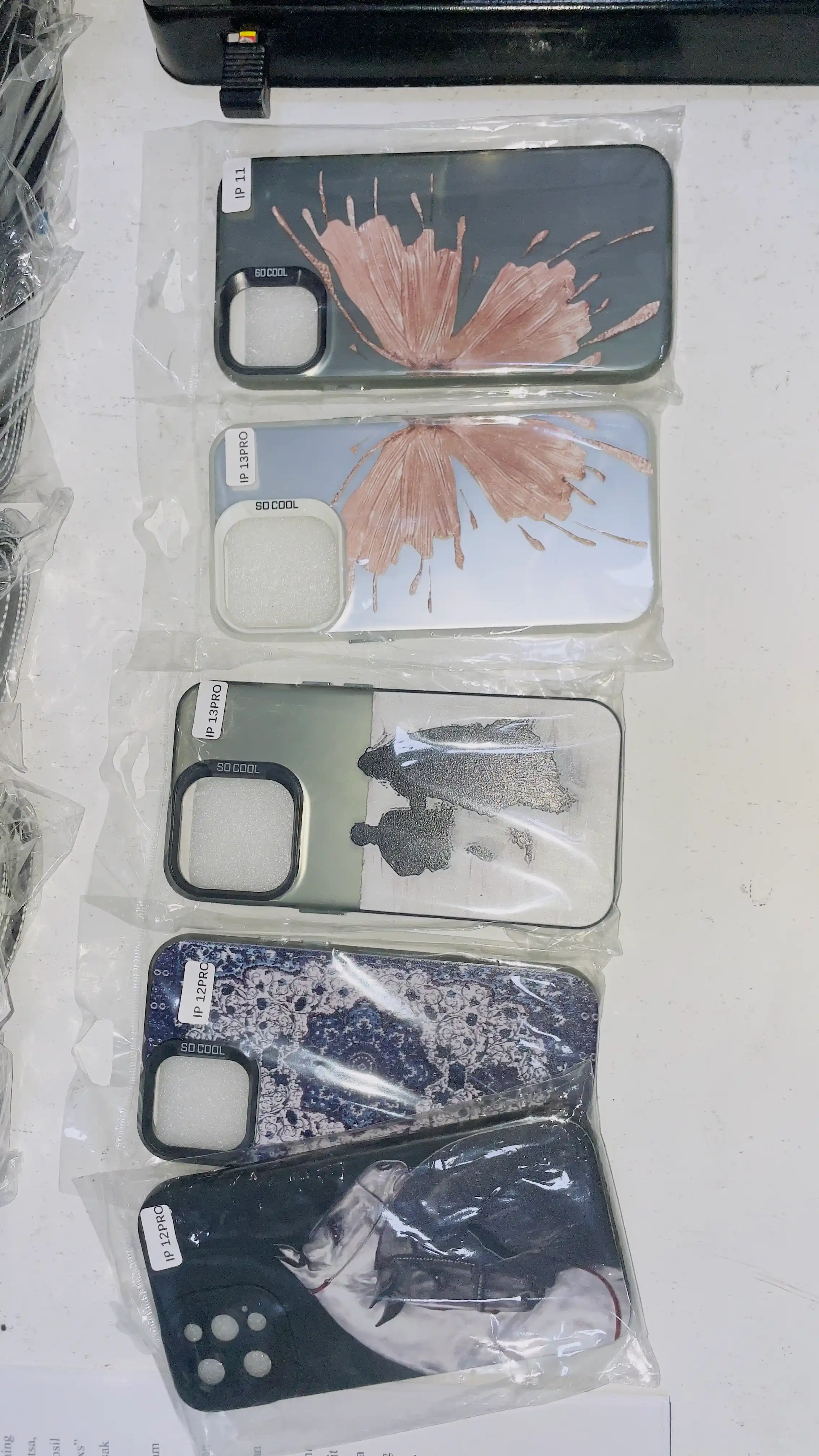 iPhone chexol, iPhone 11,12, 12 pro, 13, 13 pro, 14, 14 pro, 15, 15 pro, 15 pro max, 16, 17