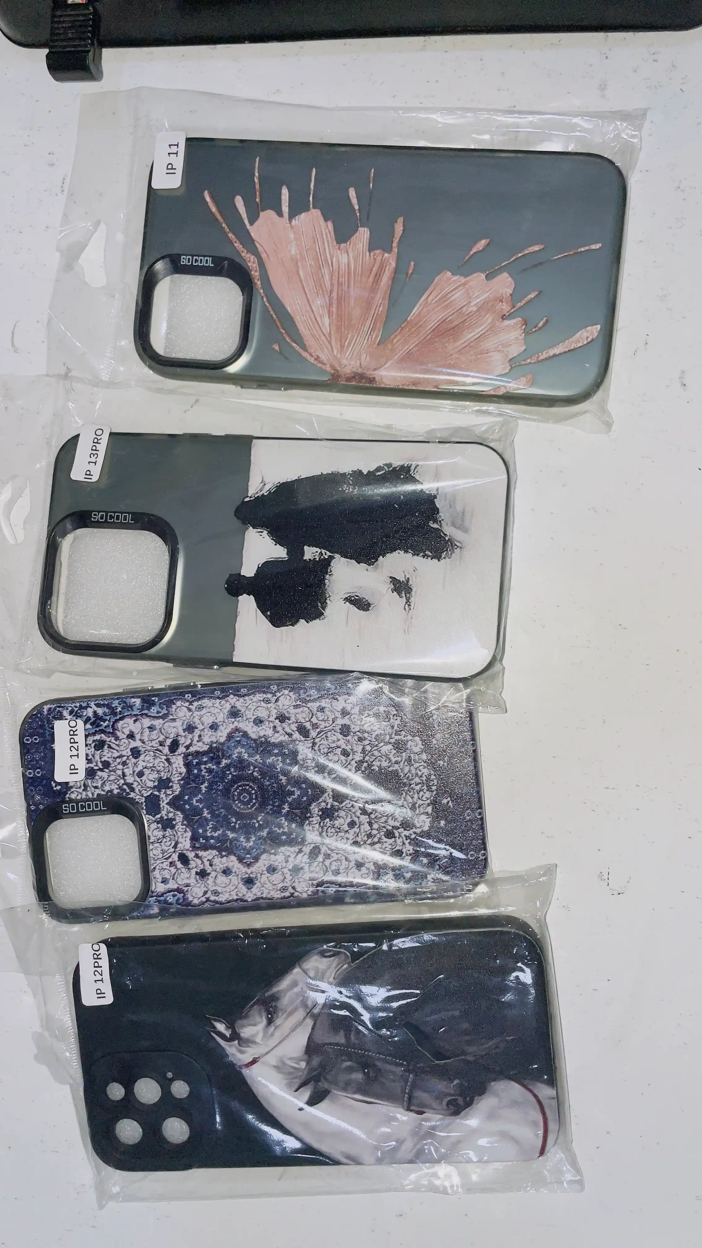 iPhone chexol, iPhone 11,12, 12 pro, 13, 13 pro, 14, 14 pro, 15, 15 pro, 15 pro max, 16, 17