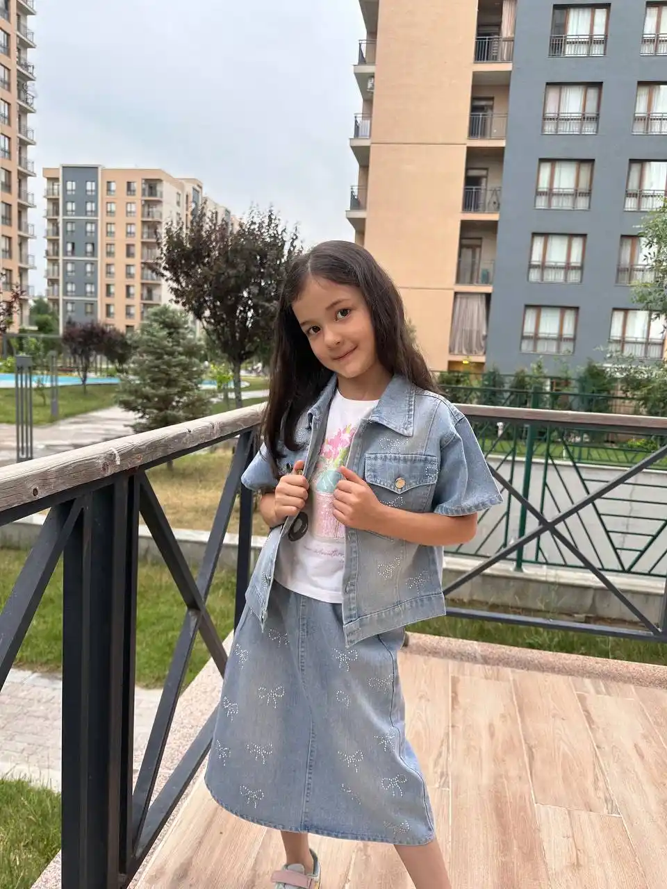 Стильные и удобные комплекты для девочек, двух- и трехпредметные комплекты