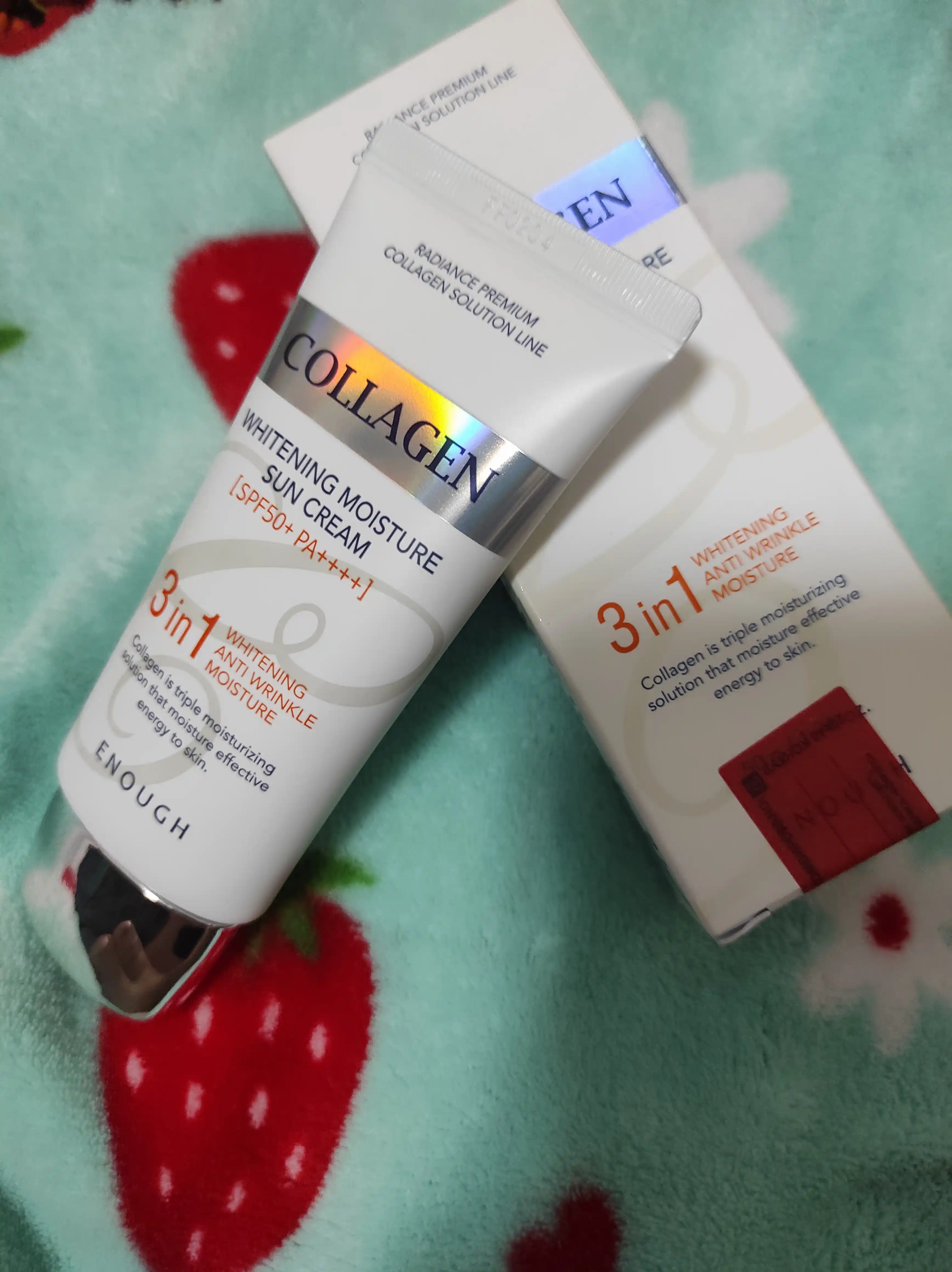 Quyoshdan himoya krem yuz uchun Enough Collagen Whitening Moisture Sun 3in1 SPF50 PA+++