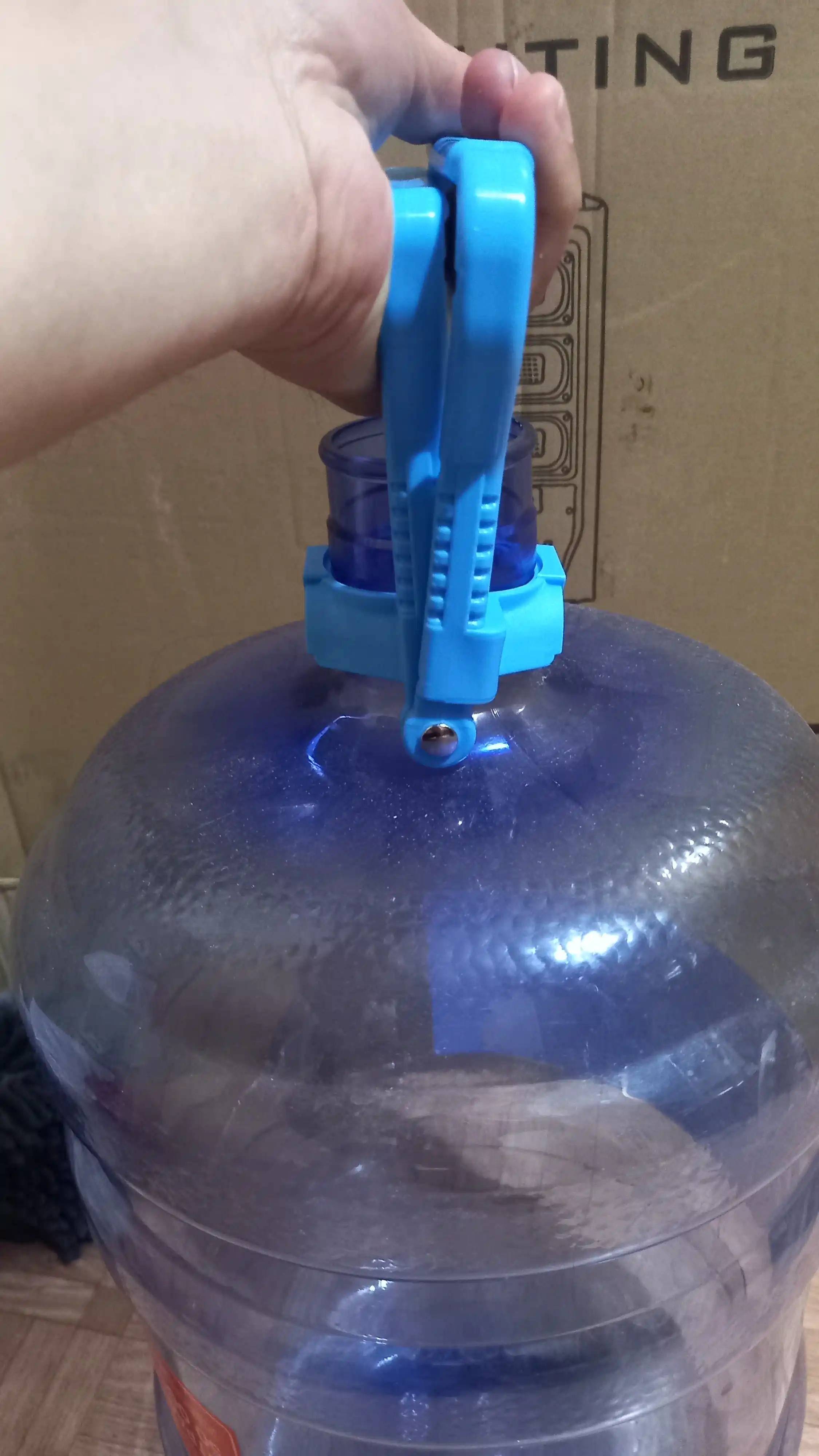 Ручка для переноса бутылки с водой в кулер, держатель для баклажки с помпой для переносит