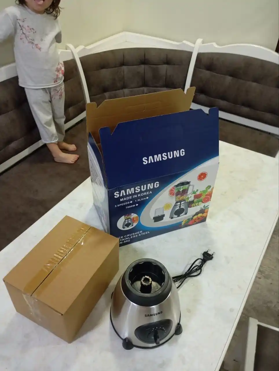 Statsionar blender, muz maydalaydigan 1,5 litrli smuzi-blender