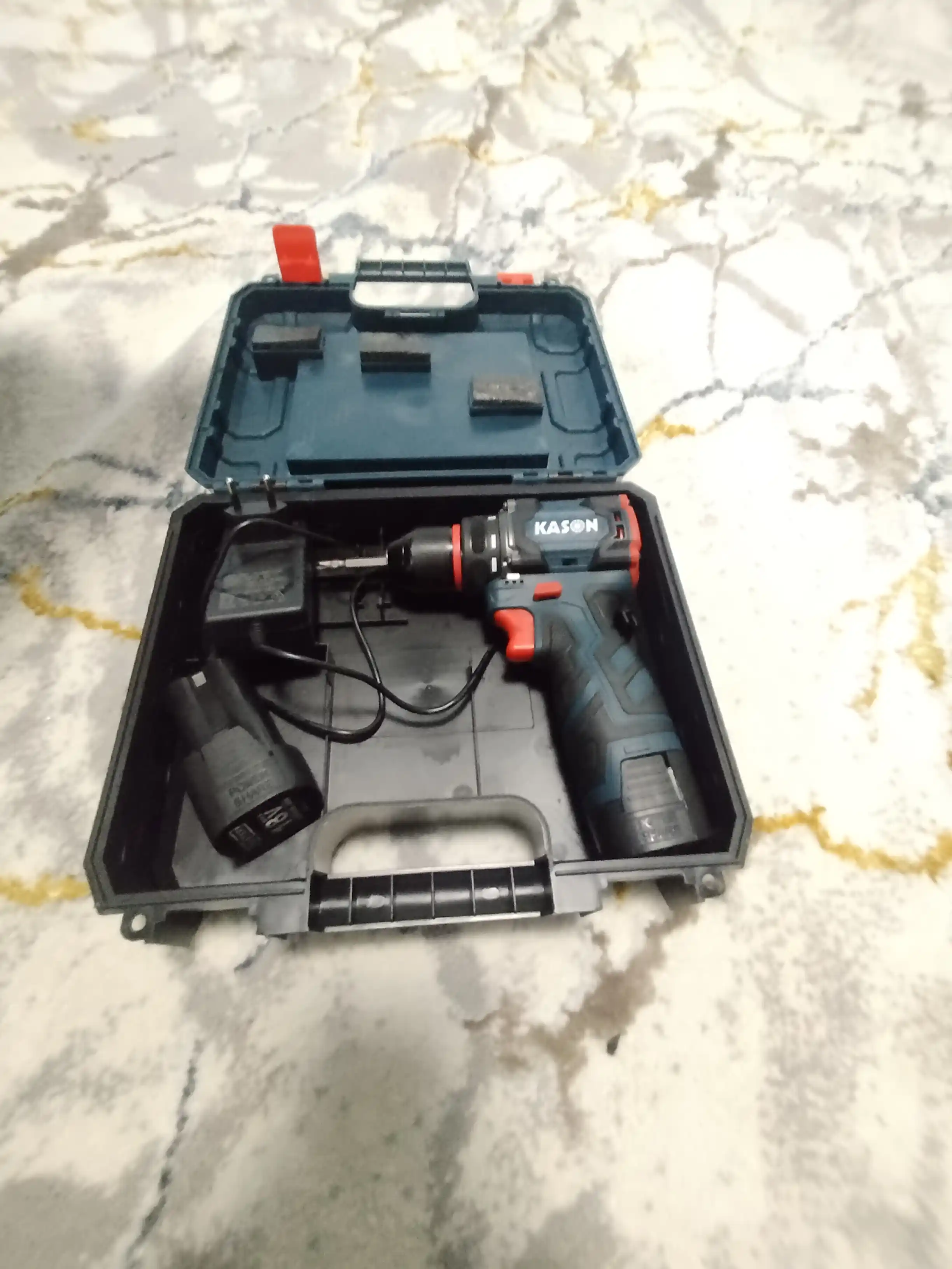 Kason 18V cho‘tkasiz akkumulyatorli shurup buragich