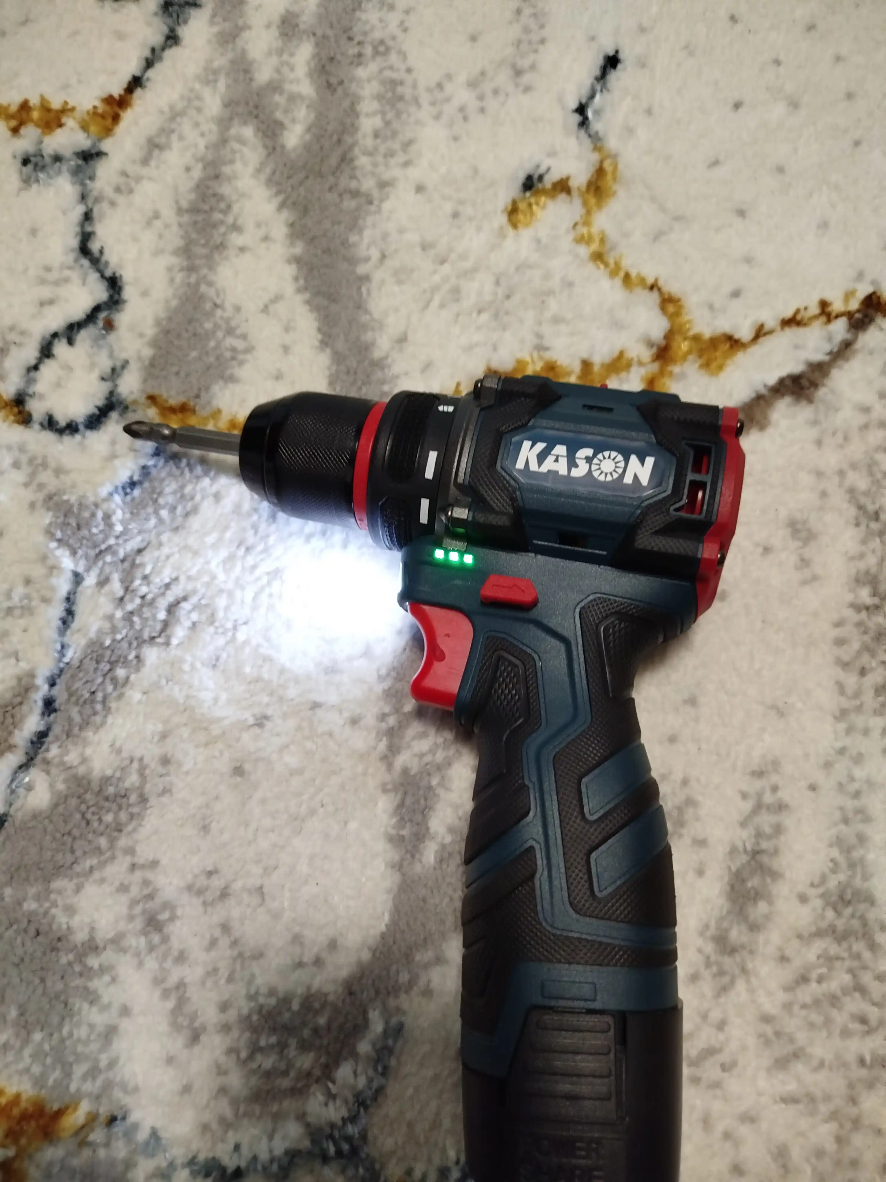 Kason 18V cho‘tkasiz akkumulyatorli shurup buragich