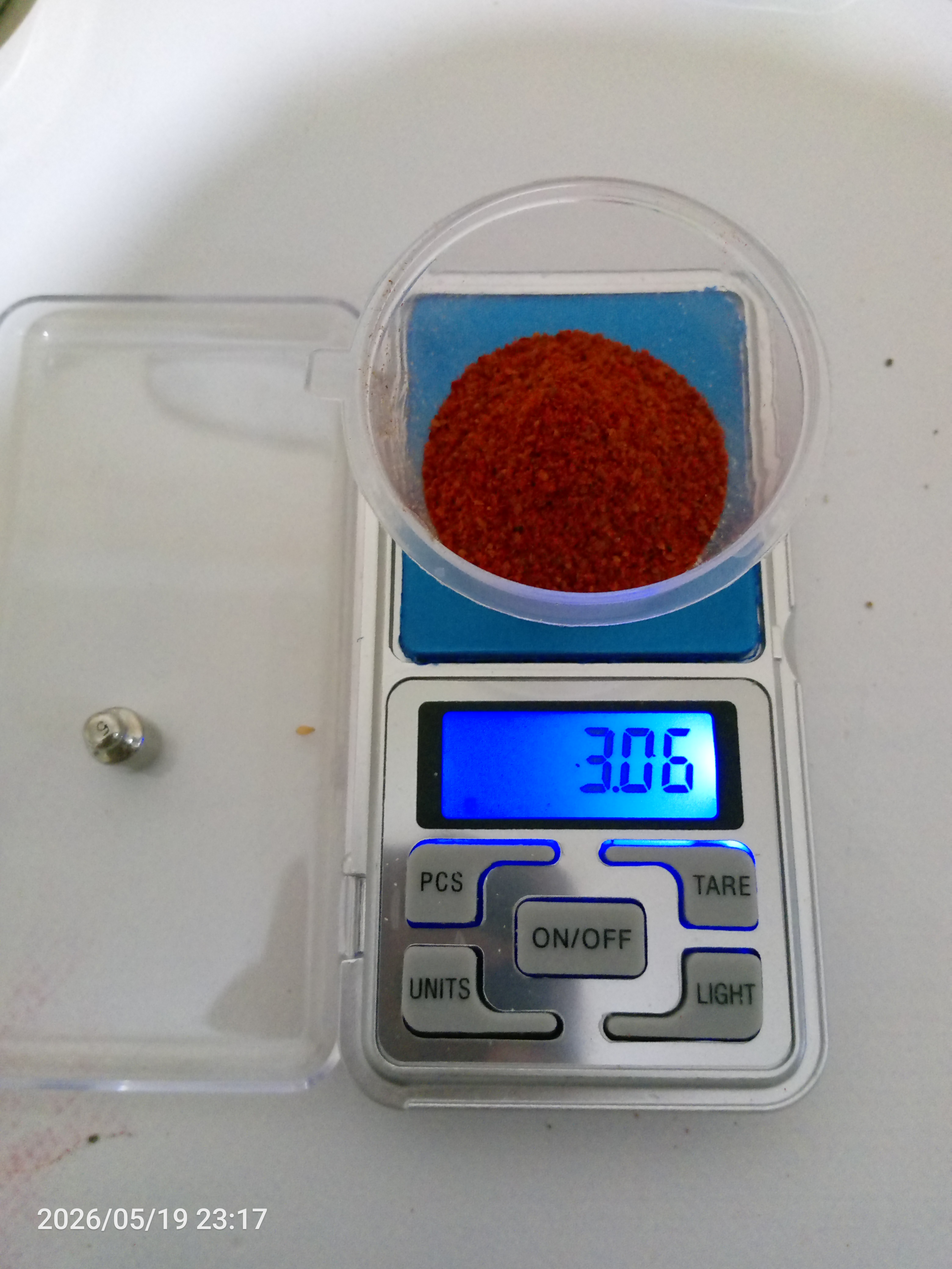Elektron zargarlik tarozilari, batareyalar bilan, 200 g