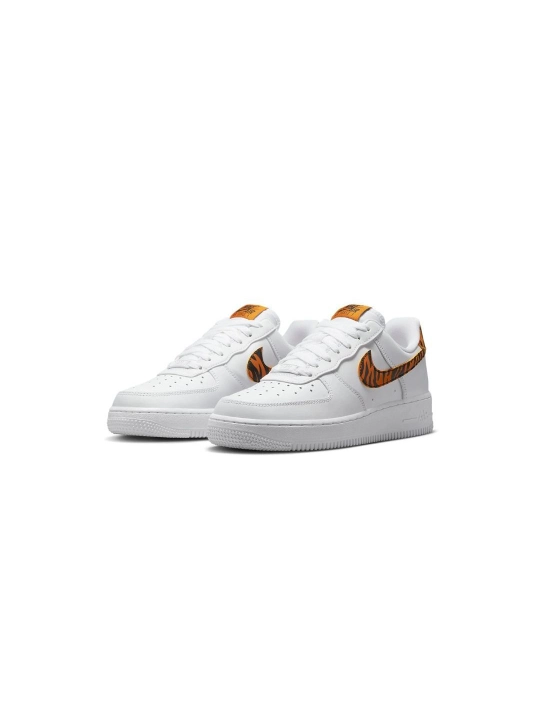 Кроссовки Nike Wmns Air Force 1 ’07 “Tiger Stripes”