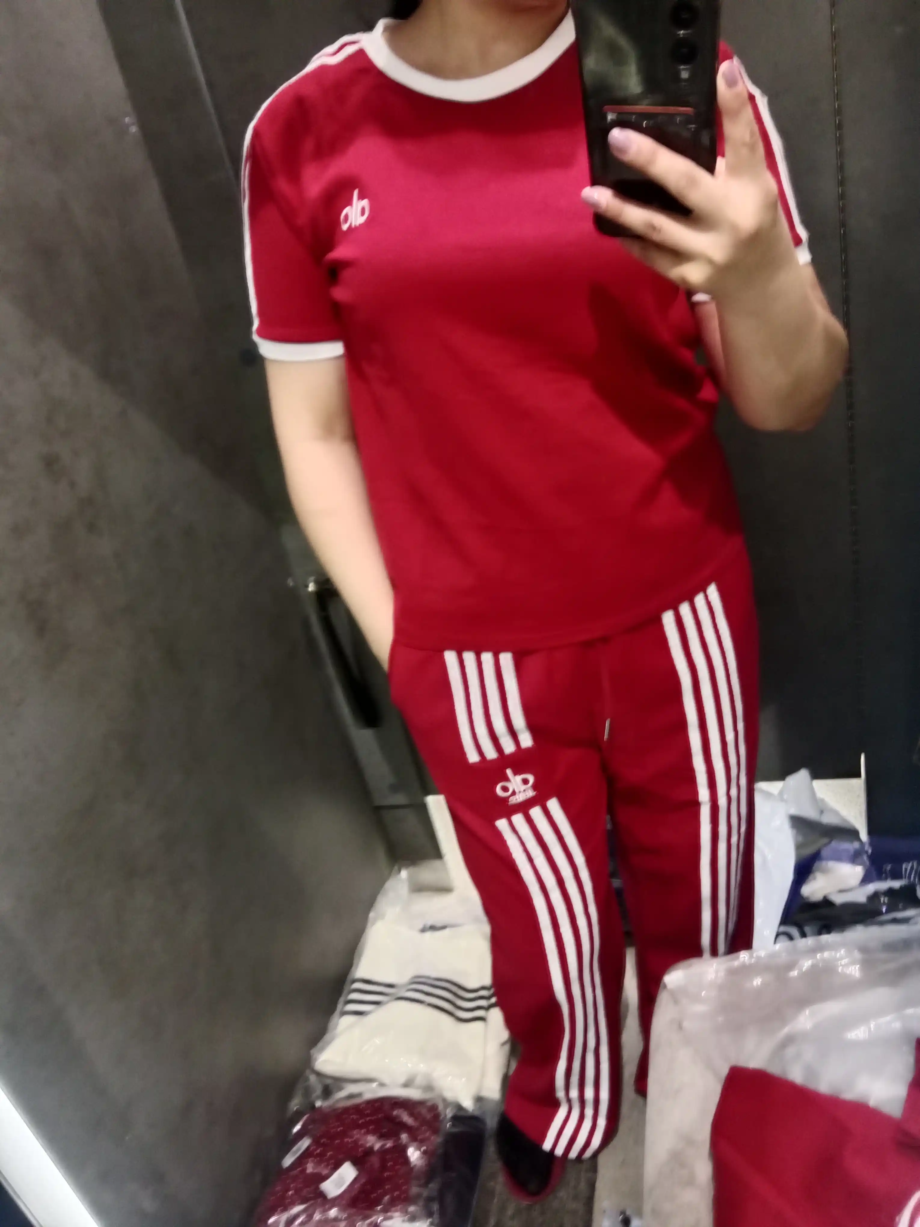 Ayollar uchlik sport kostyumi, 3 dona, shim, futbolka, kurtka, paxta tolali, yozgi-kuzgi, 46-52 o‘lcham