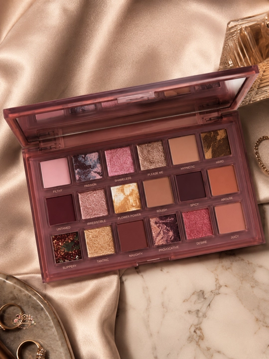 Huda Beauty Naughty Nude, палетка теней 18 оттенков для nude и glam макияжа