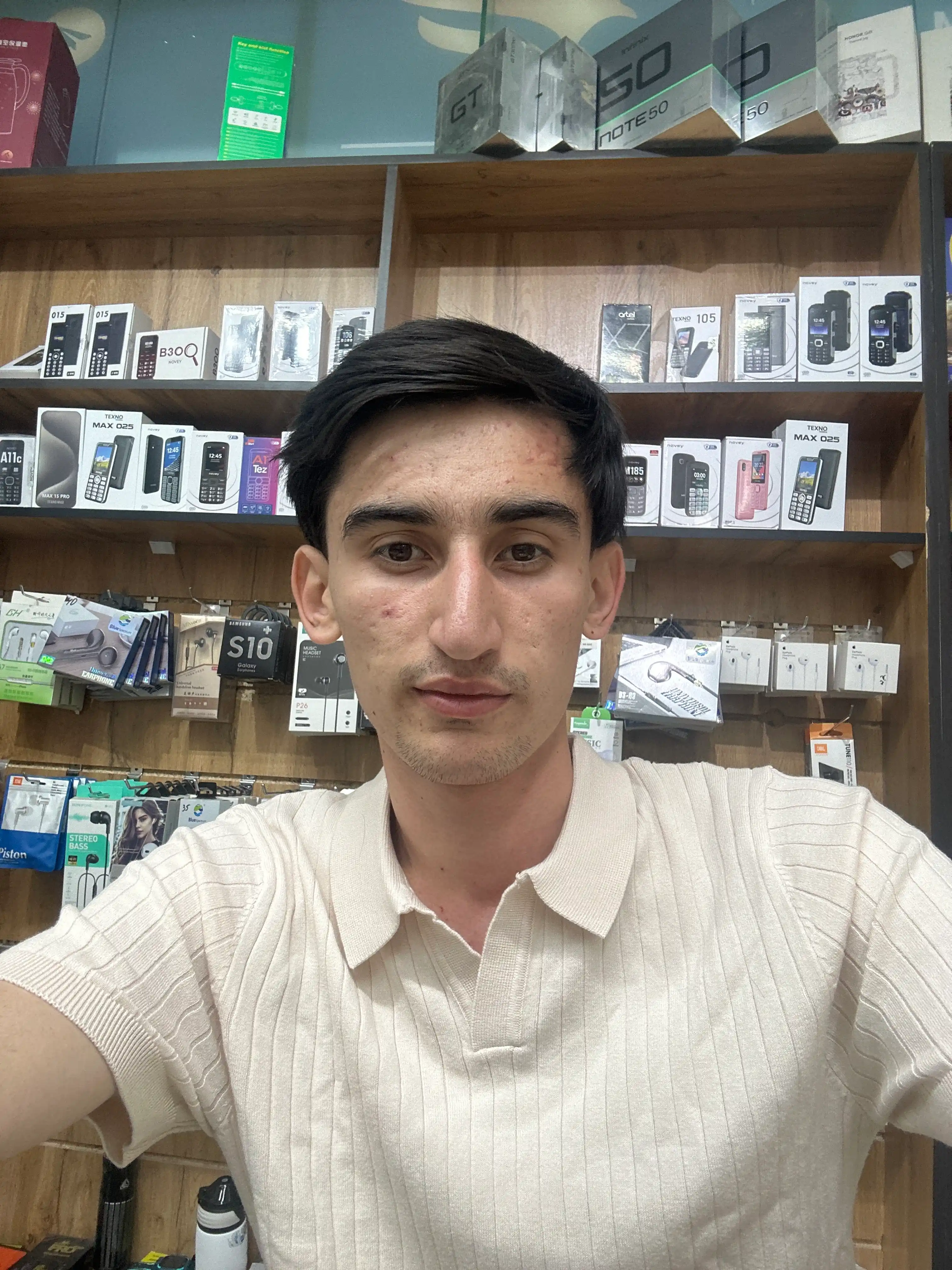 Old Money erkaklar polosi, kalta yengli