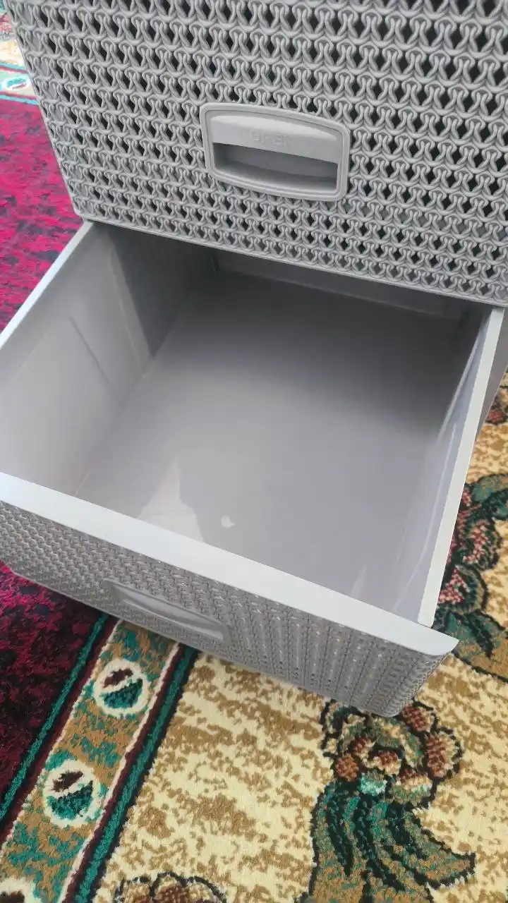 3, 4, 5 qismli, ixcham, savat teksturali plastik tortma sandig'i