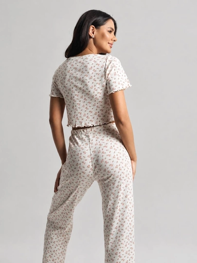 Ayollar uchun Pinterest uslubidagi yumshoq ajur pijama – shortik va shimli, Pinterest