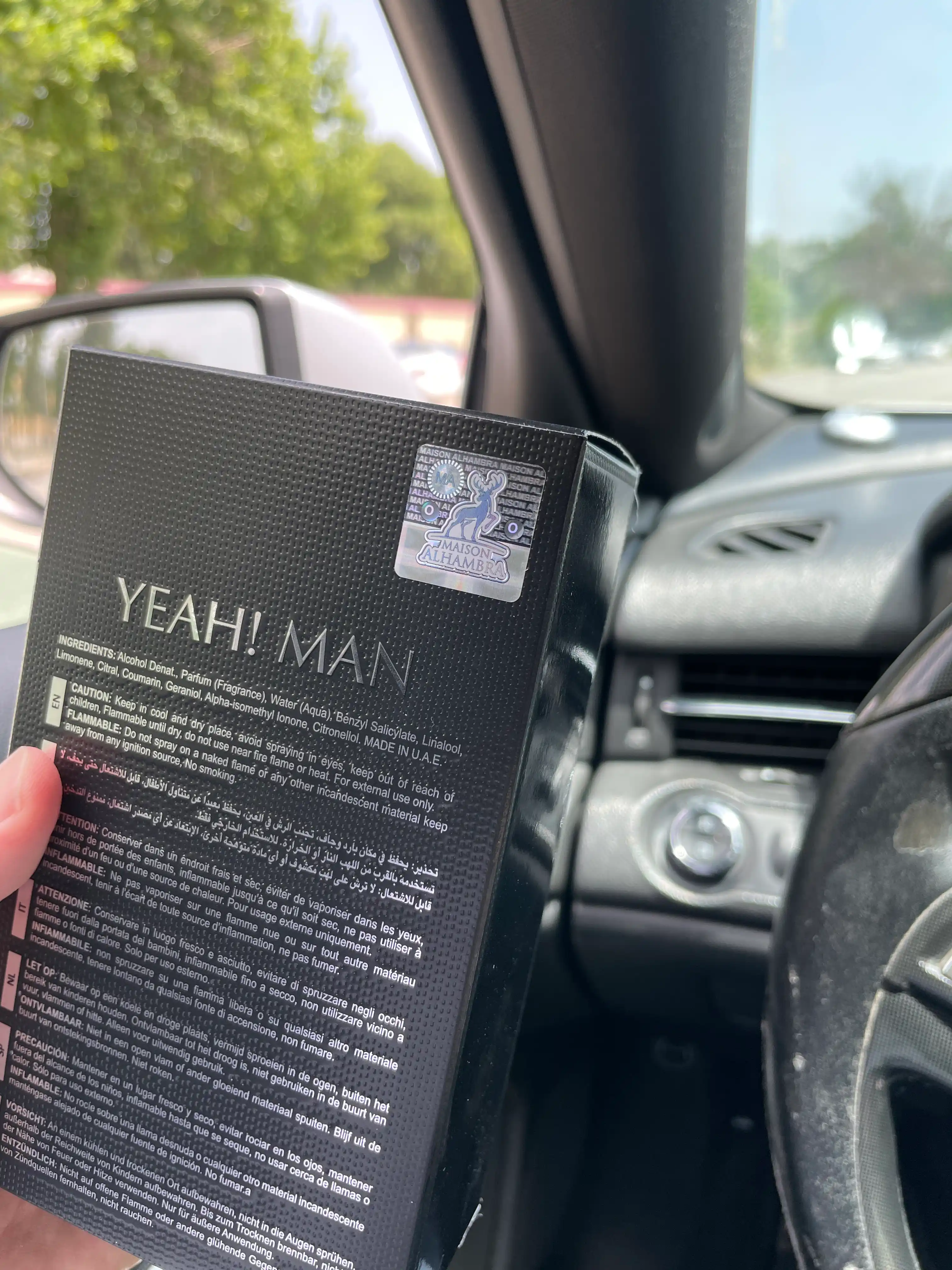 Maison Alhambra Yeah! Man va Yeah! Man parfumlangan suv