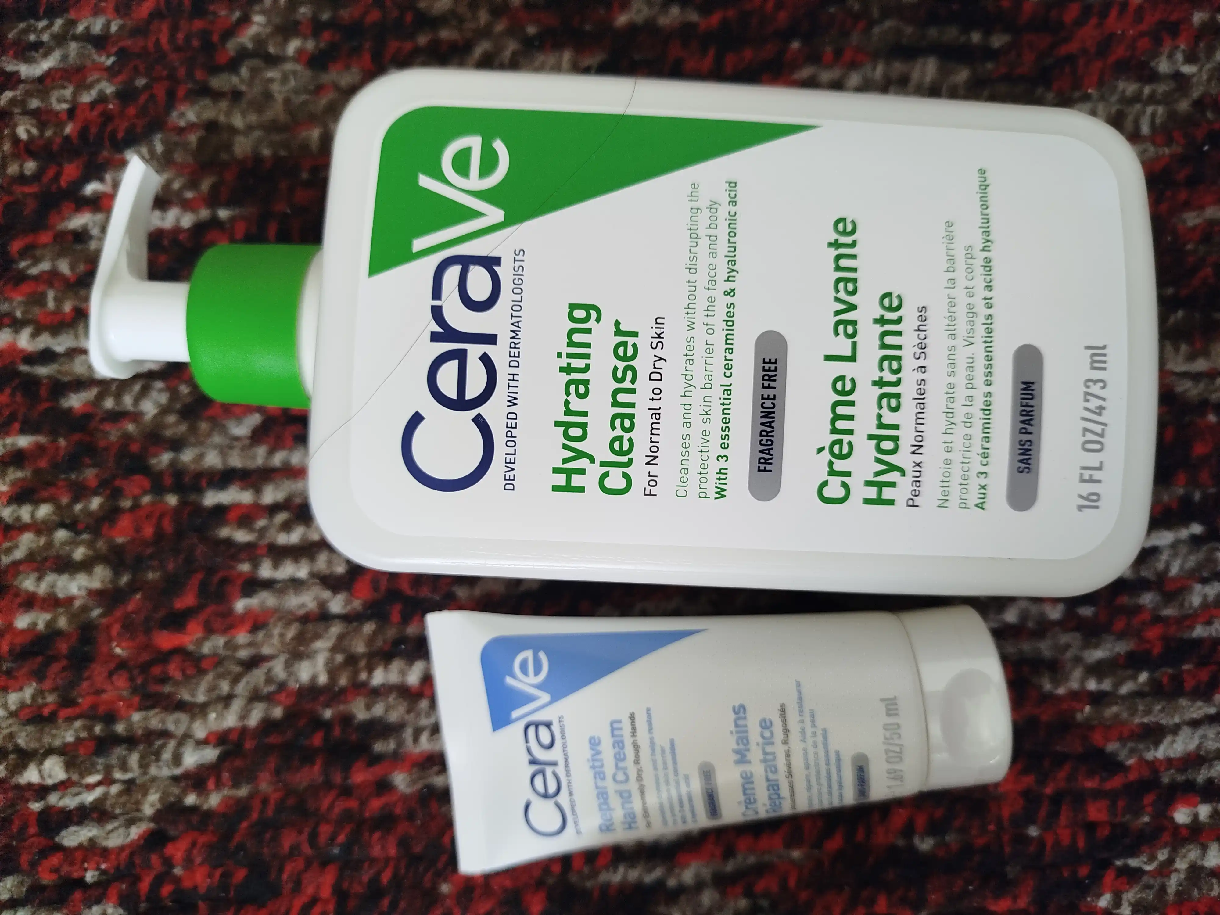 CeraVe Qo‘llar uchun qayta tiklovchi krem juda quruq teri uchun, 50 ml