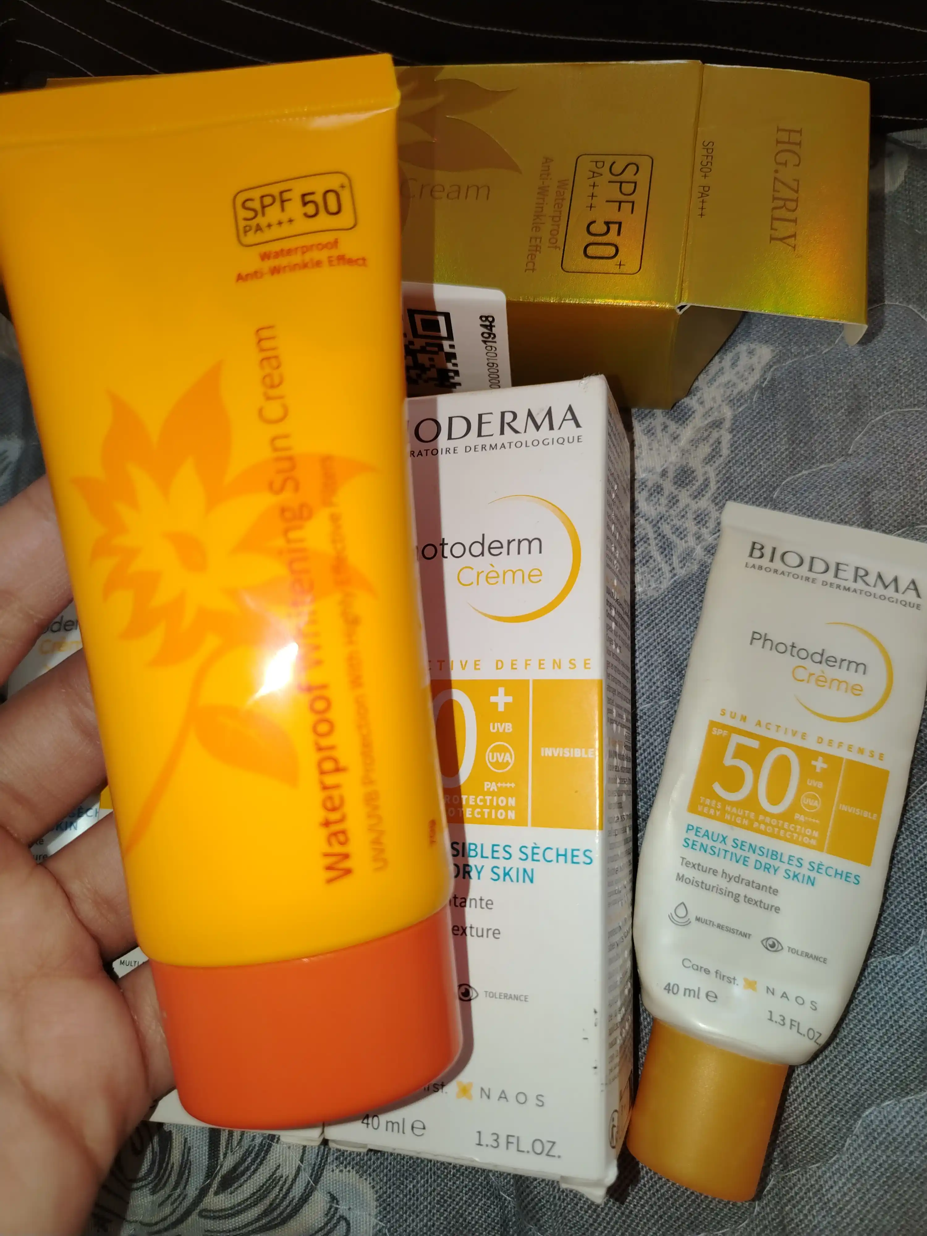 Yuz uchun namlantiruvchi va quyoshdan himoya qiluvchi krem, Dr.Cellio, SPF 50+