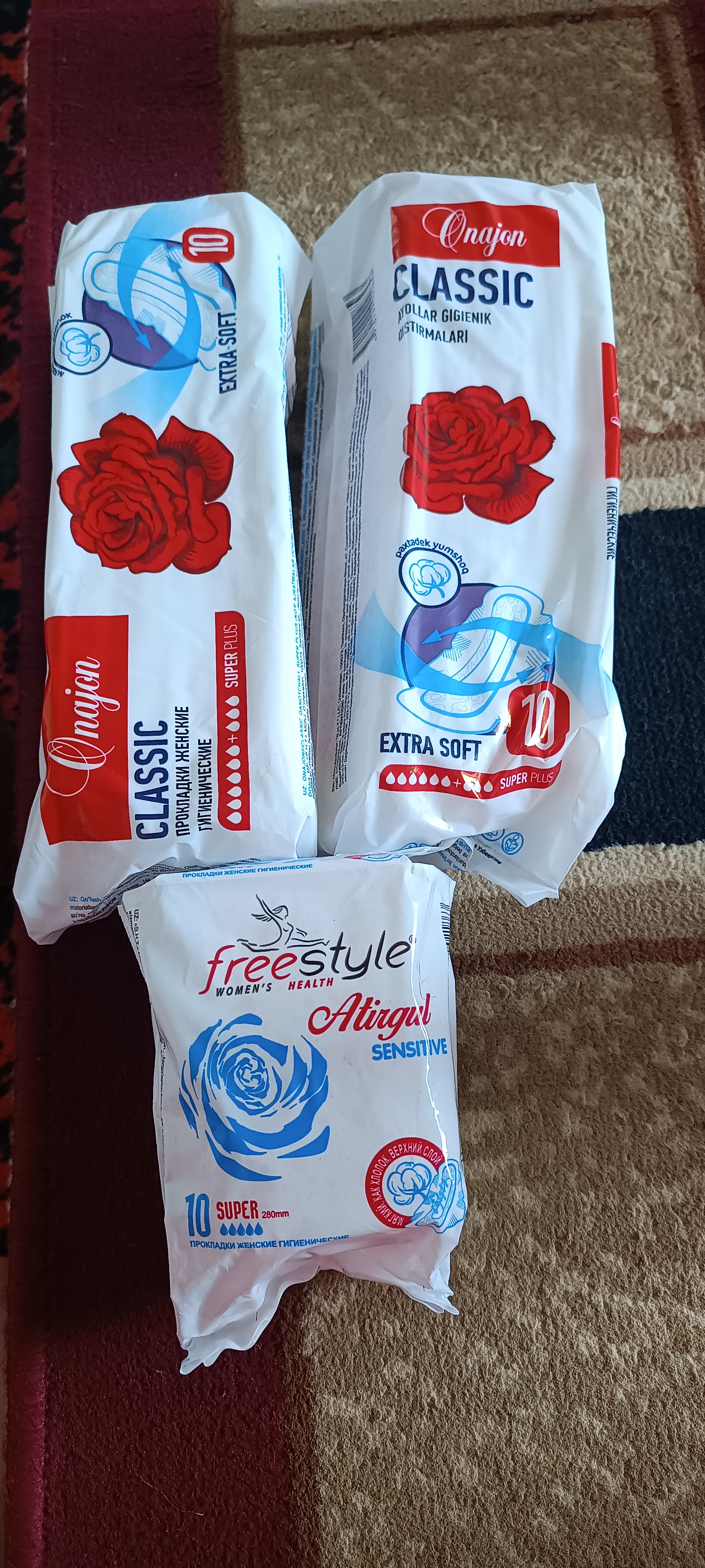 Ayollar gigiyenik tagligi "Free Style Atirgul Sensitive" 5 tomchi, super, 10 dona