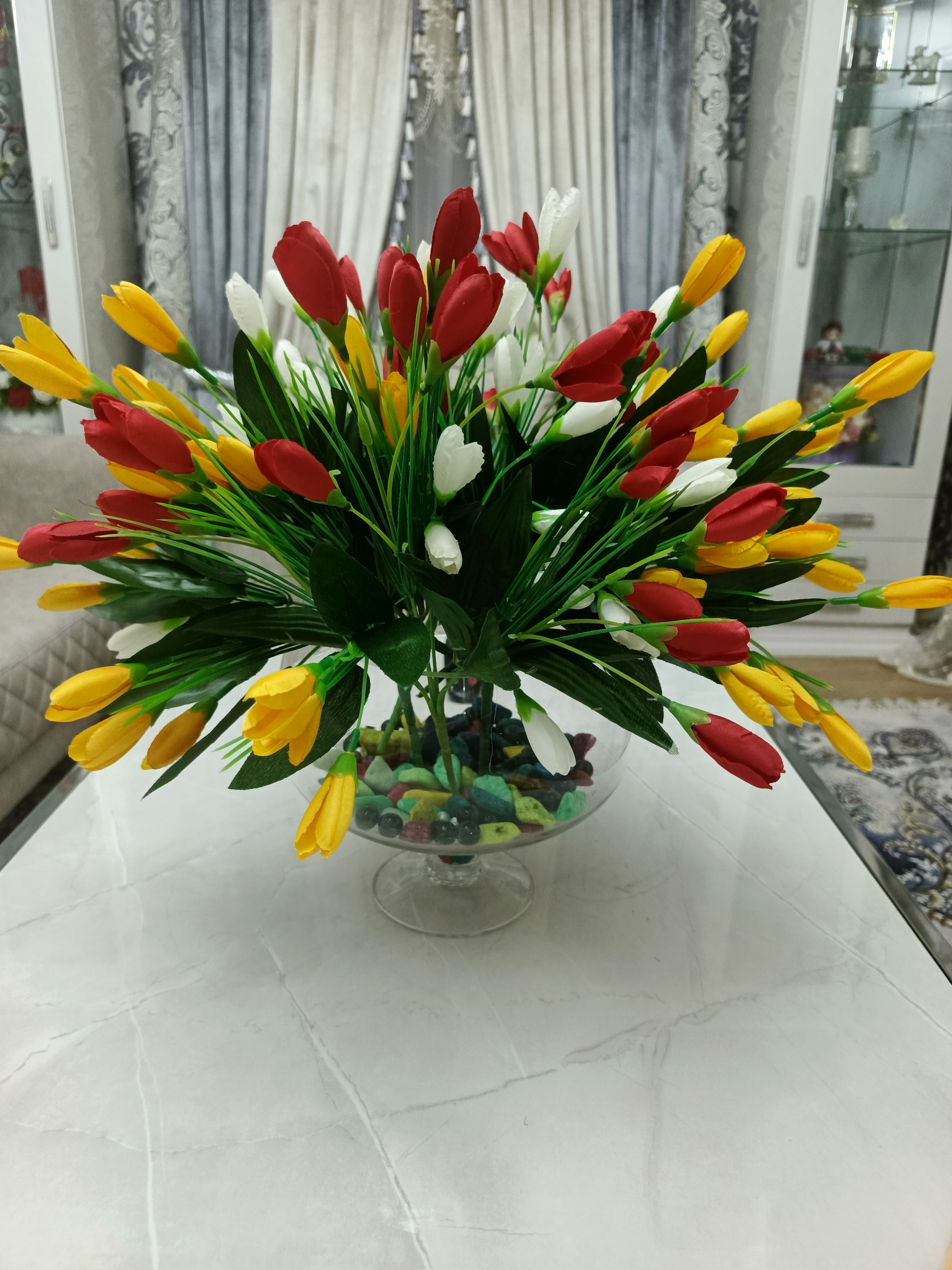 Sun’iy gullar, sovg‘a, guldasta va bezak uchun, 35-45 sm, Gifthome
