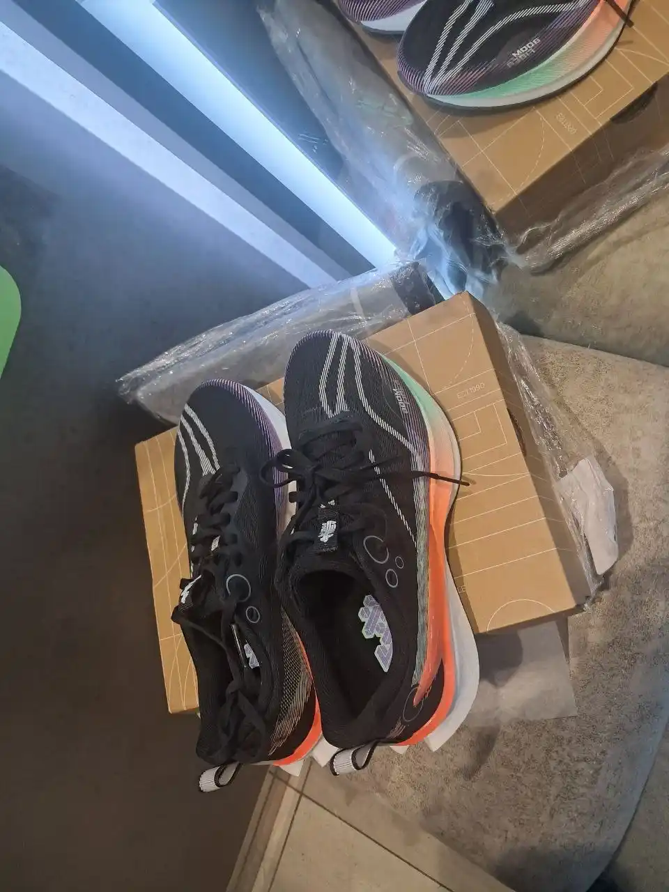 Li-Ning Red Hare 8 Pro, erkaklar yugurish krossovkalar