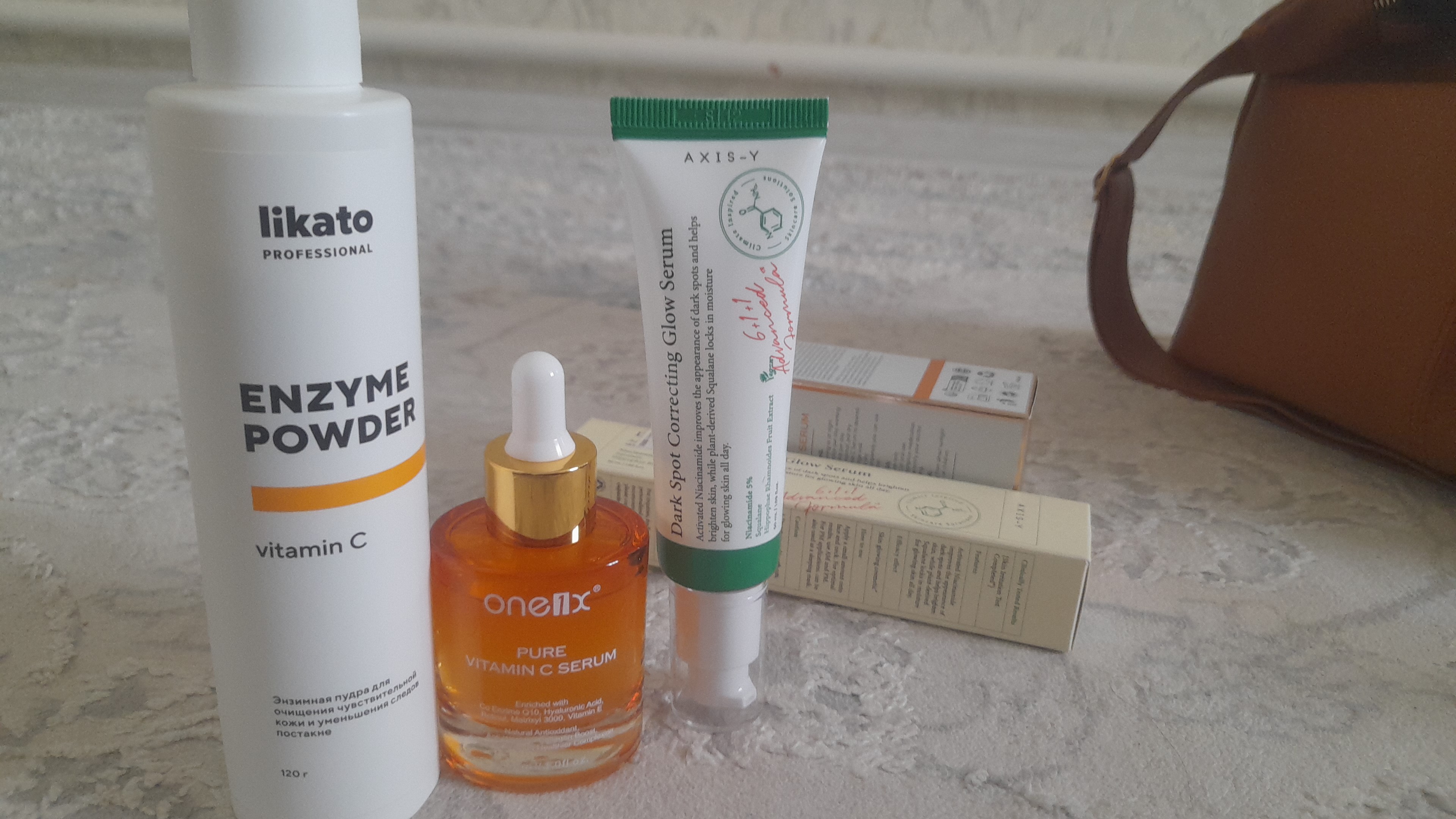 Сыворотка от прыщей ONE1X vitamin c serum сыворотка с витамином с и ретинол