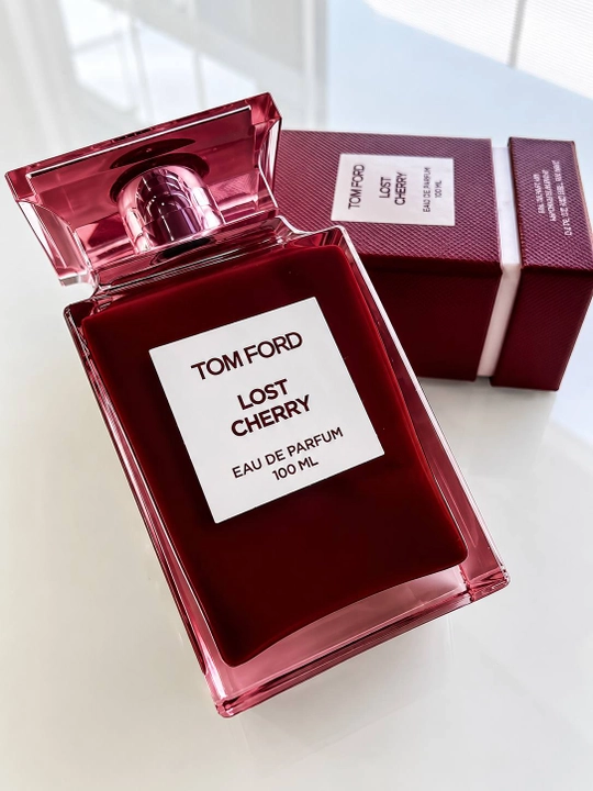 Tom Ford Lost Cherry Parfyumlangan suv 100 ml ayollar va erkaklar uchun uniseks - 