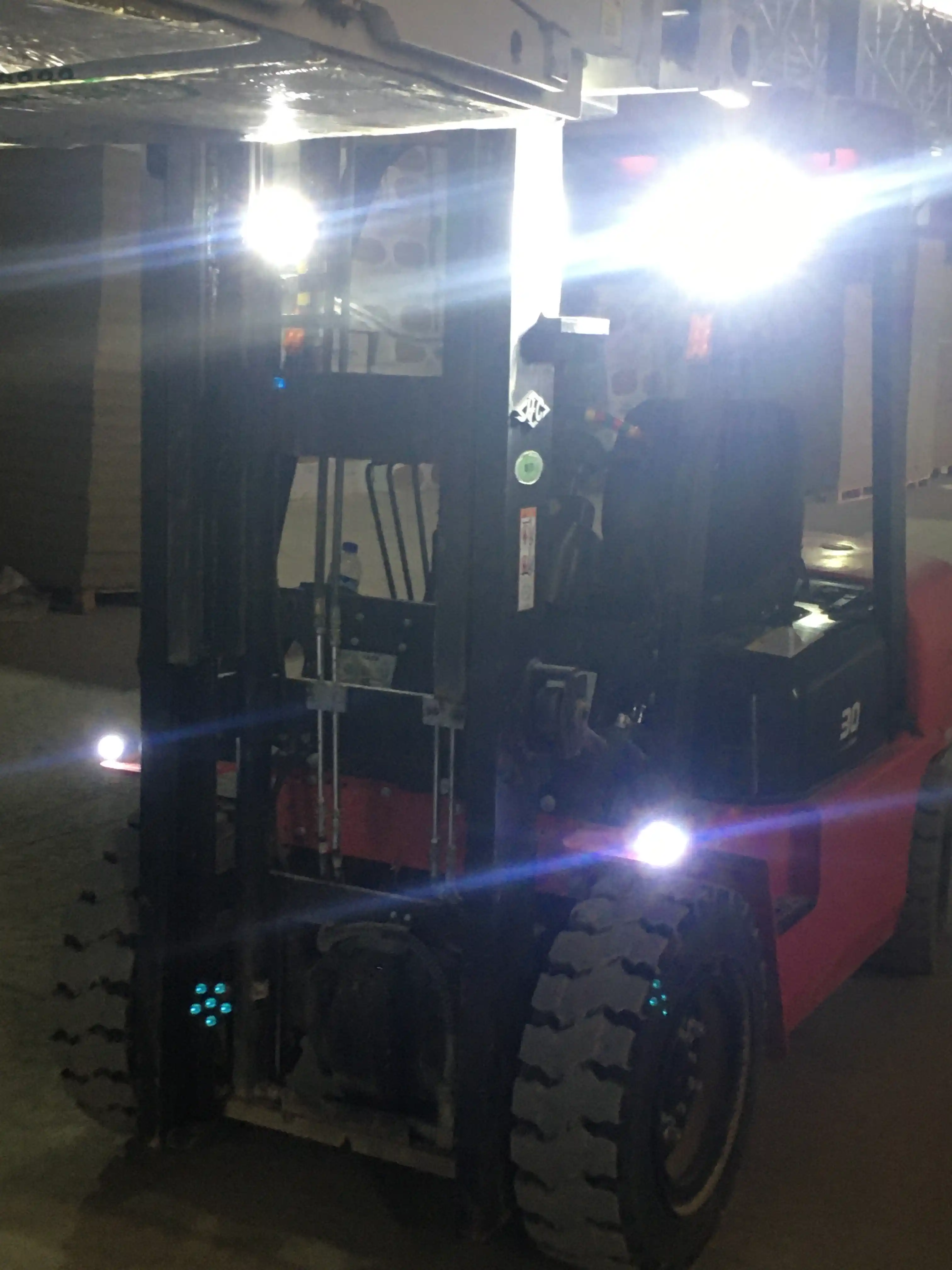 Дополнительная LED фара для мотоцикла, яркий свет, универсальное крепление
