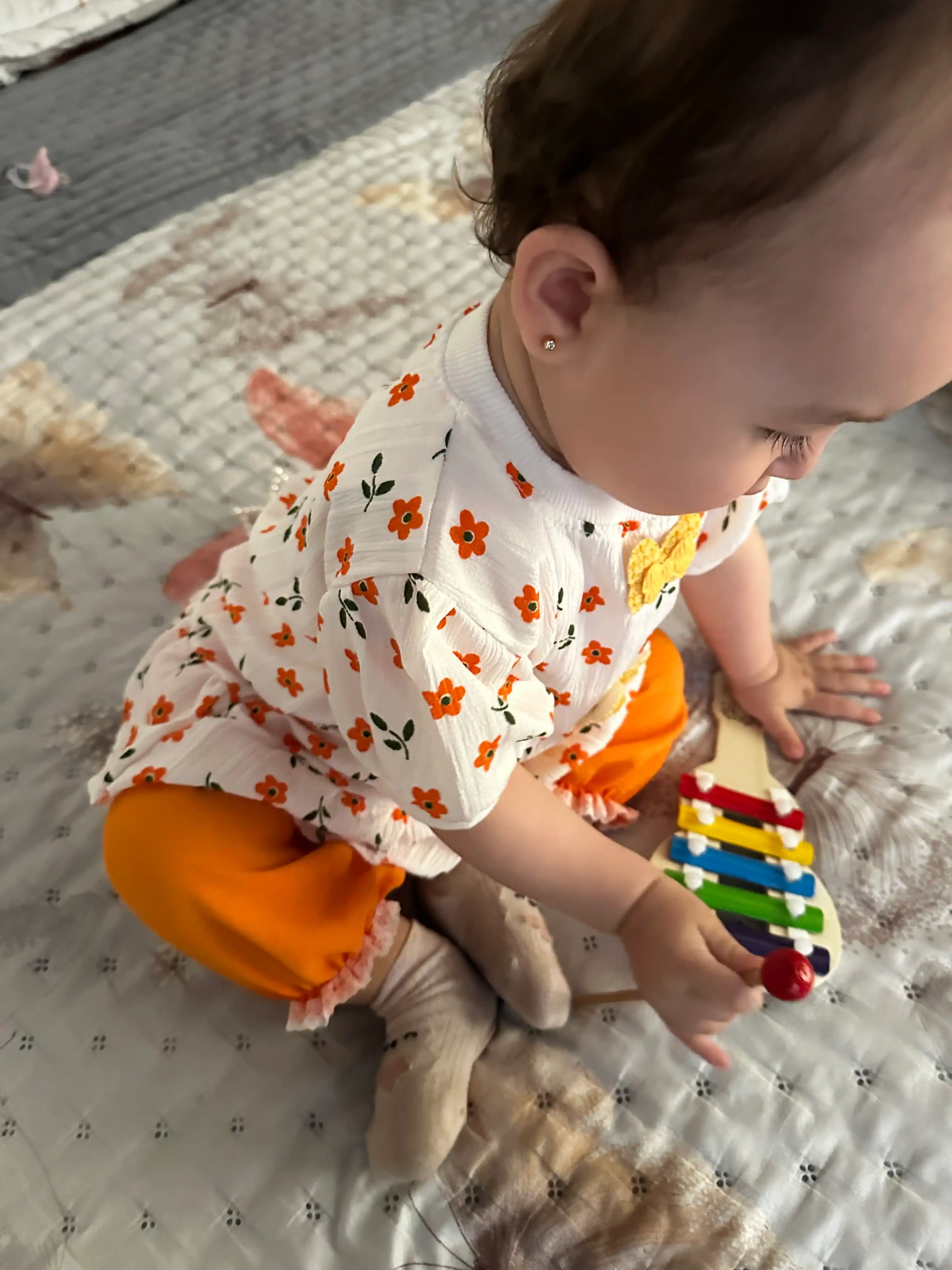 1–2 yoshli qizchalar uchun yozgi  to`plami: ko‘ylak va ishtoncha, yumshoq va qulay
