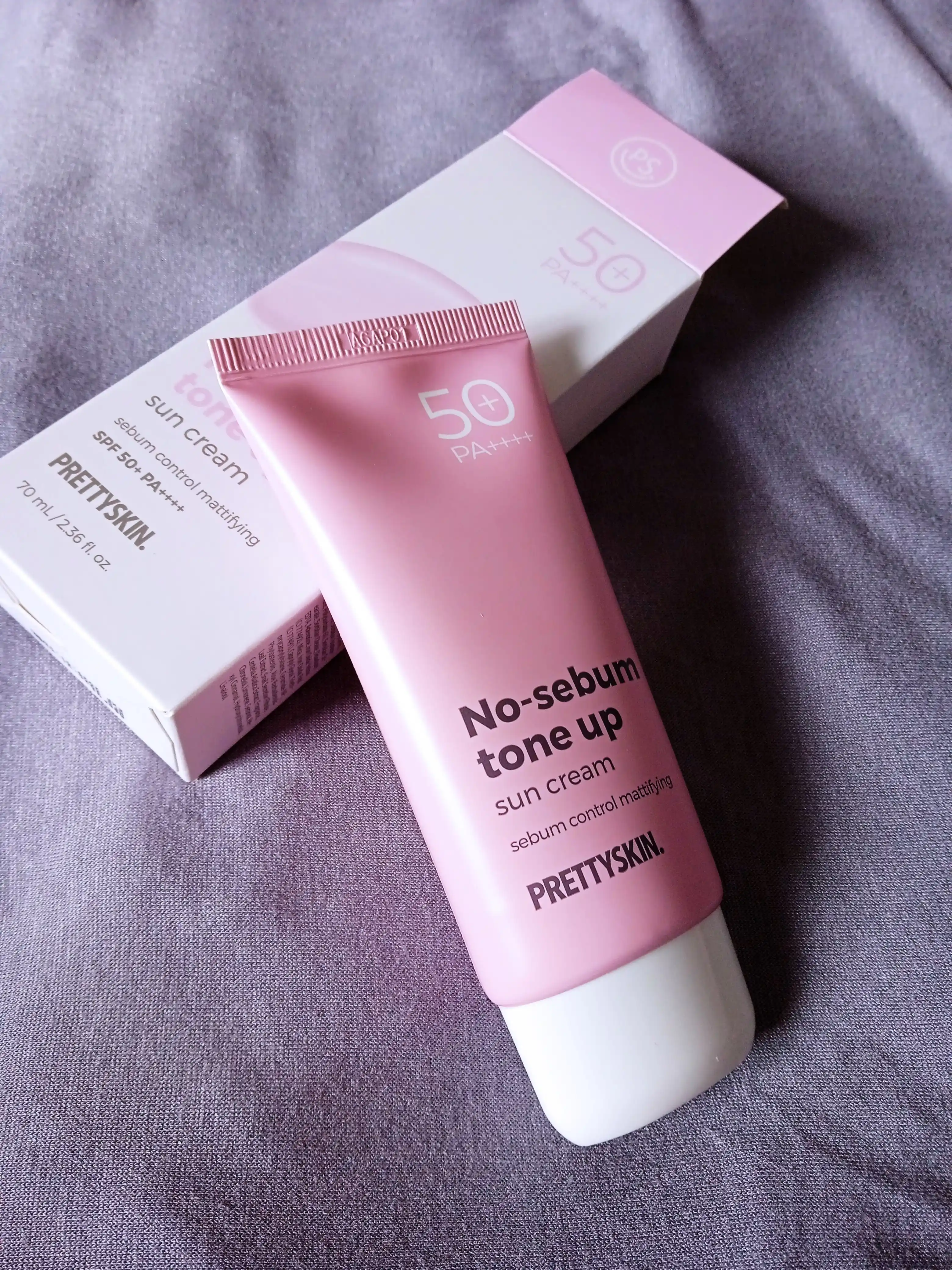 Quyoshdan himoya qiluvchi, namlovchi krem Pretty skin SPF 50+ PA++++, 70 ml