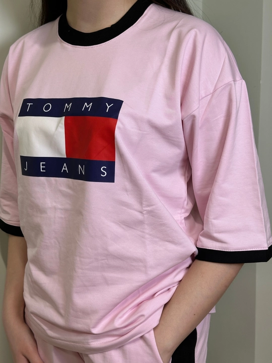 Tommy Jeans uslubidagiAyollar sport kostyumi, oversize, zamonaviy, qulay o‘lchamlari 44-50