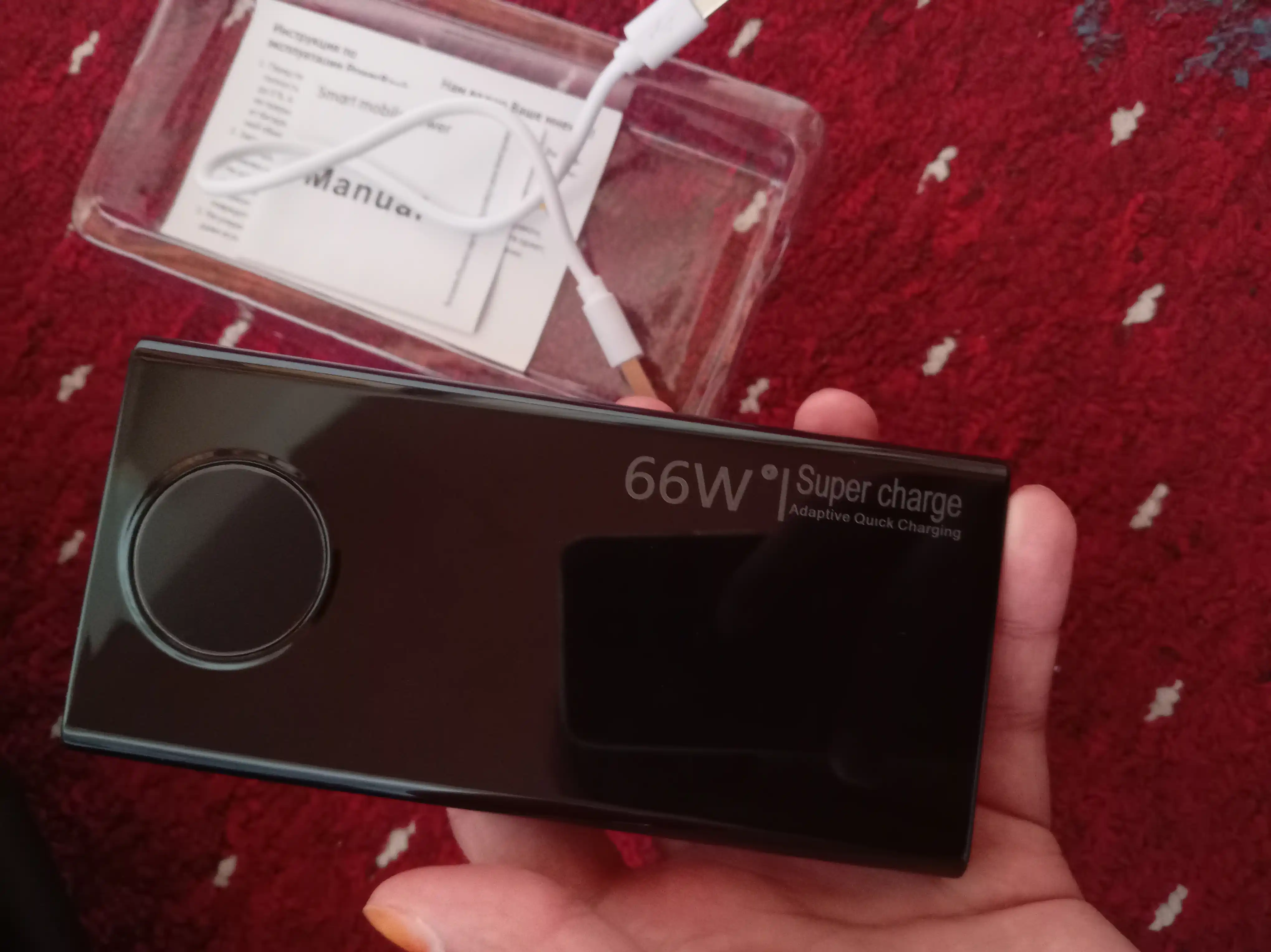 Tashqi akkumulyator, 20000 mA/h, 66w, tezkor quvvat beraoladi va juda qilay Power bank