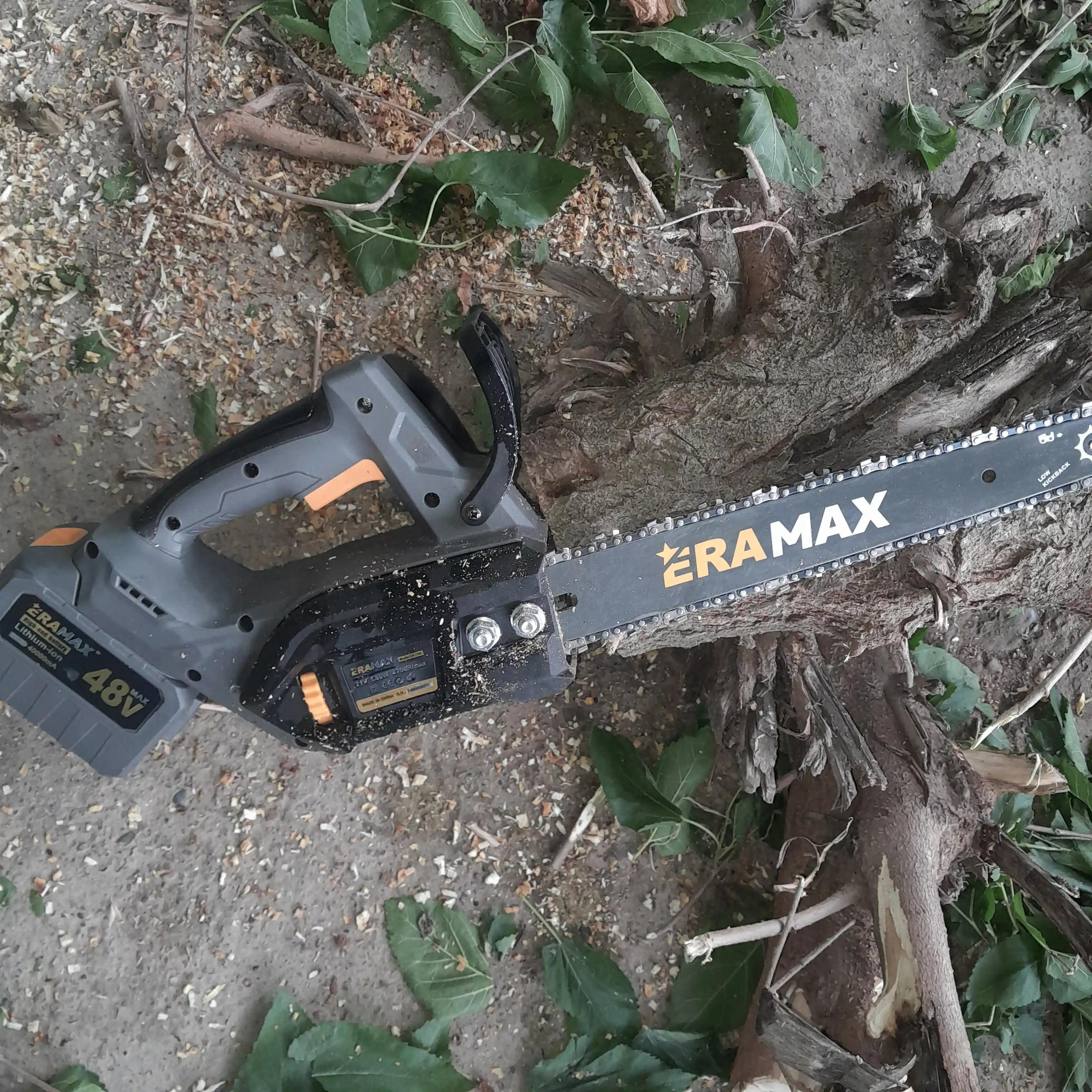 Аккумуляторная цепная пила ERAMAX профессиональный