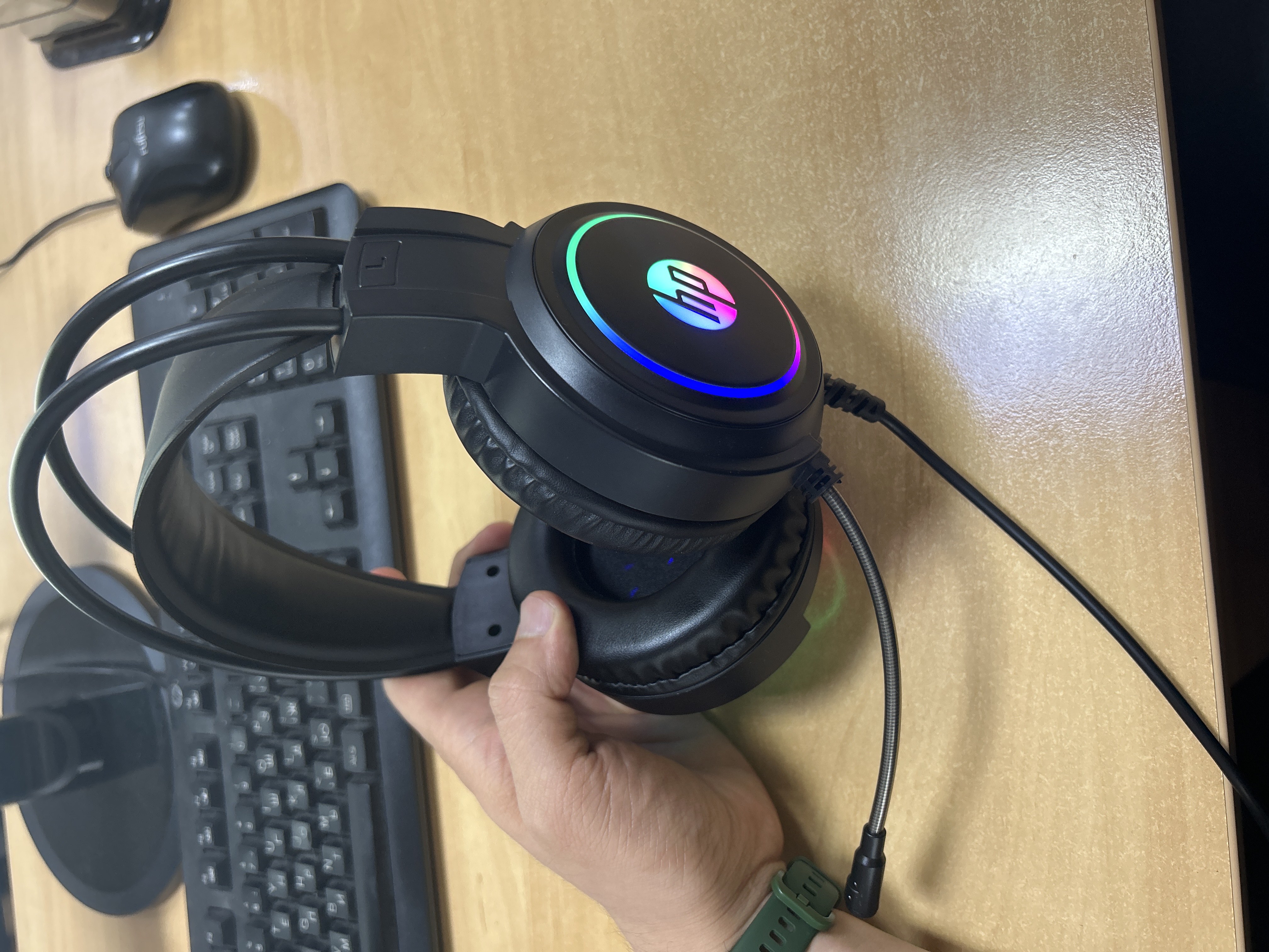 HP DHE-8015U gaming quloqchin, mikrofonli, USB ulanish, kompyuter uchun