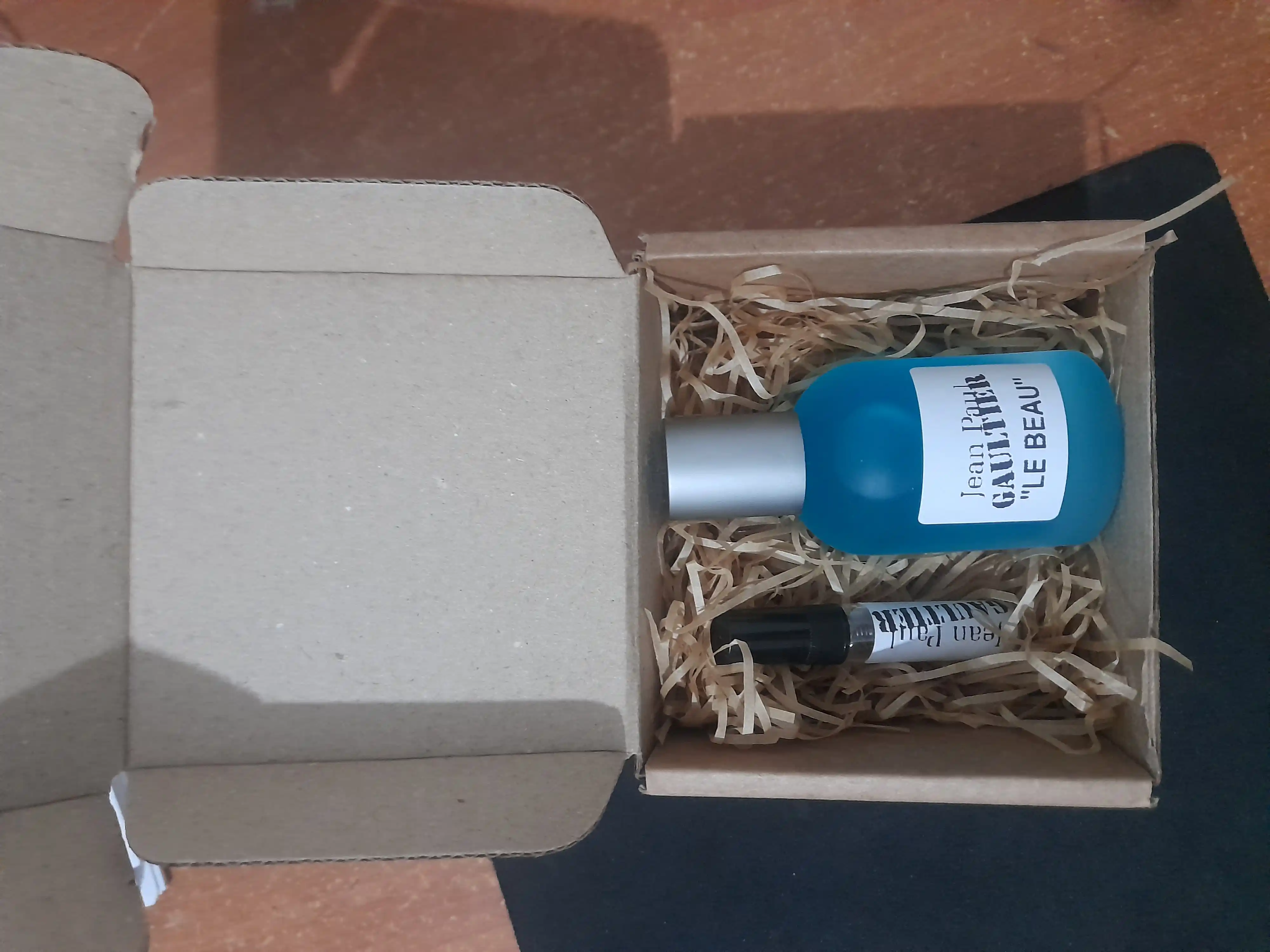 Atirlar erkaklar Le Beau Le Parfum Jean Paul Gaultier, erkaklar atiri, probnik atirlar