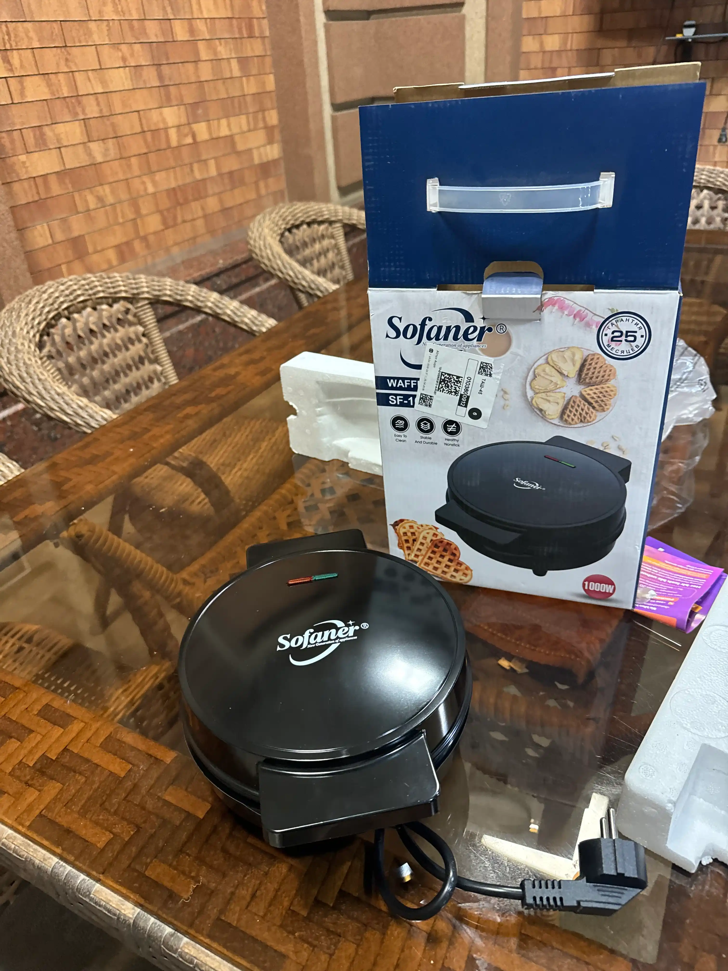 Multigril, 7 tasi 1 da — sendvichnitsa, vafelnitsa, gril, oreshnitsa, ponchik, 750W