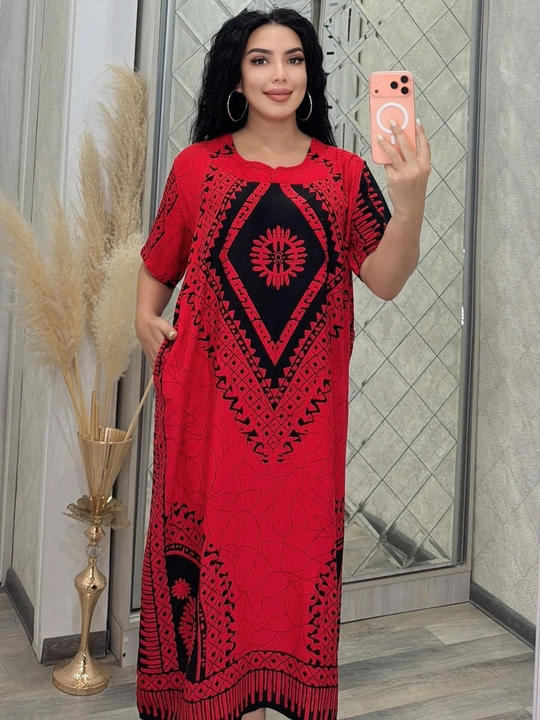 Ayollar uchun katta o'lchamli uy kiyimi
