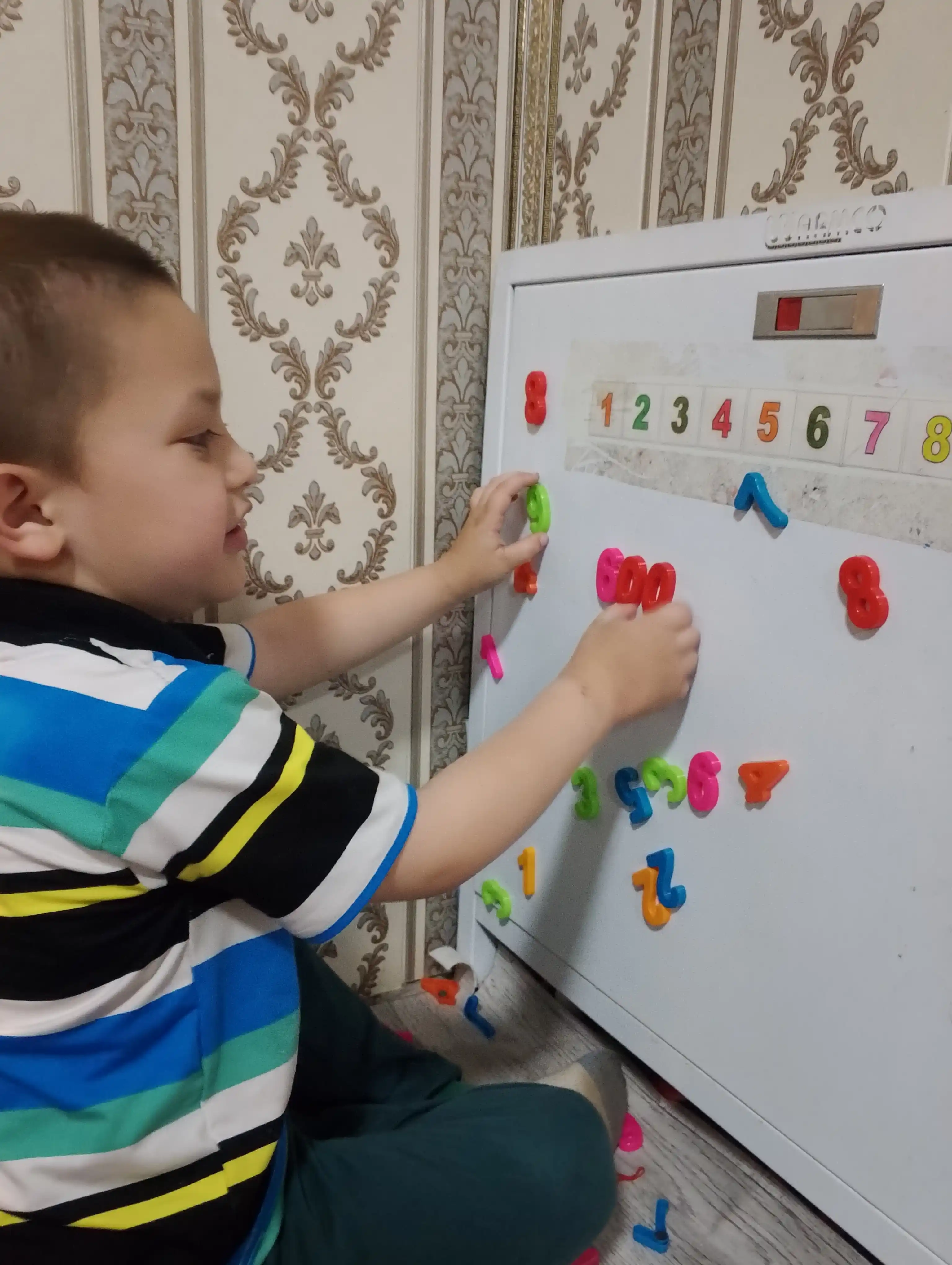 Магнитные буквы на русском и английском языках, обучающие, для детей 