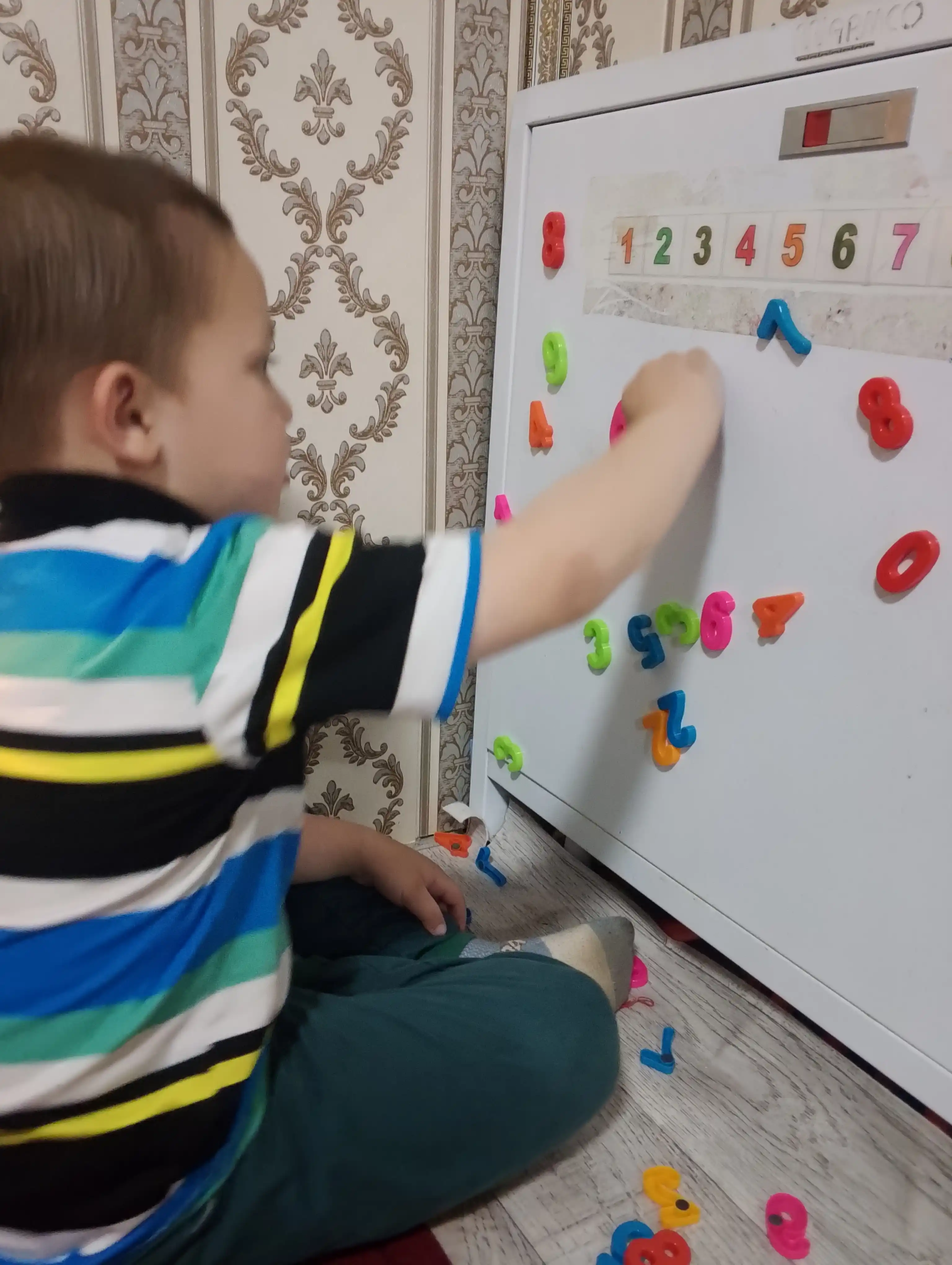 Магнитные буквы на русском и английском языках, обучающие, для детей 