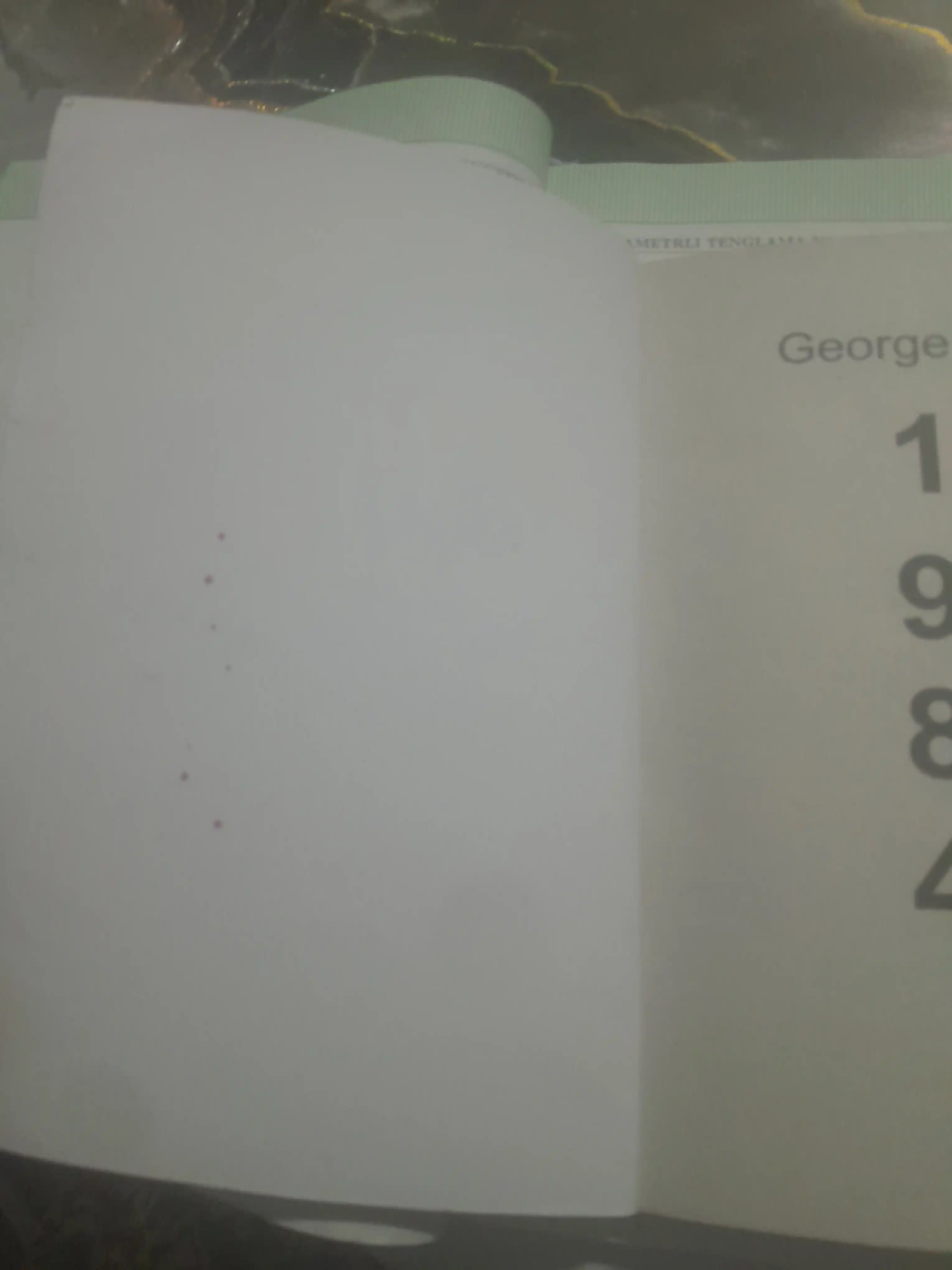 1984 - George Orwell, ingliz tilida