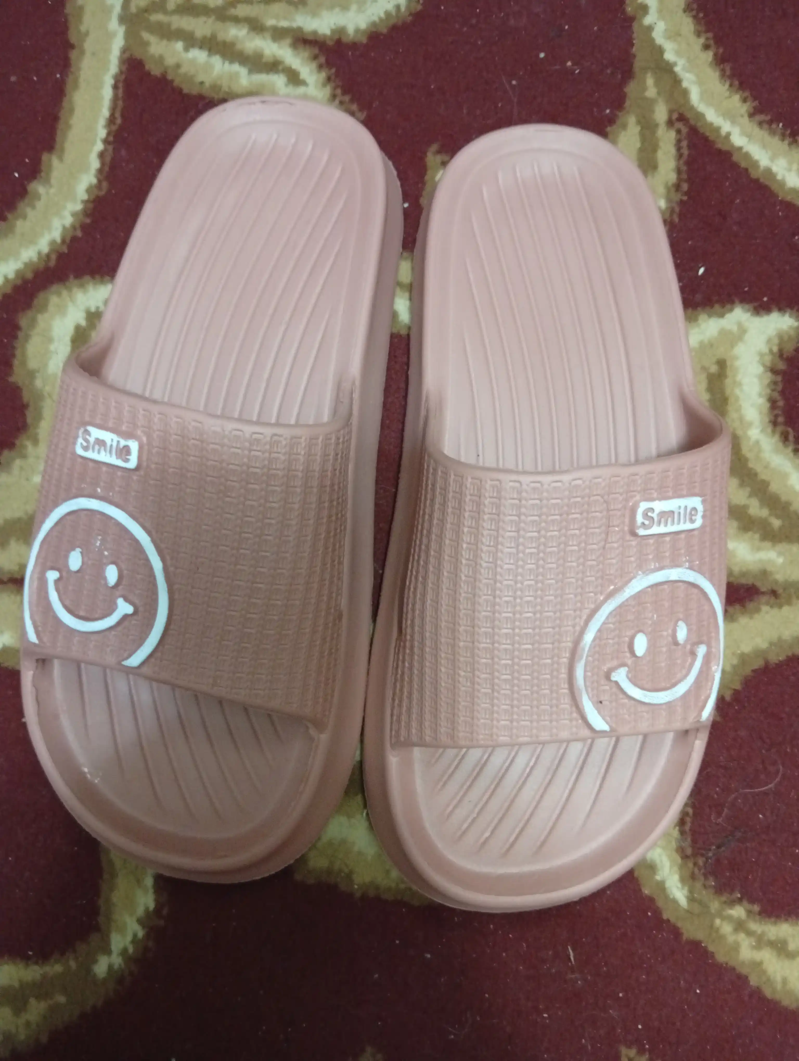 Ayollar uchun kundalik EVA SMILE shippaklari uy, basseyn va ko‘cha uchun TimAr shippaklari