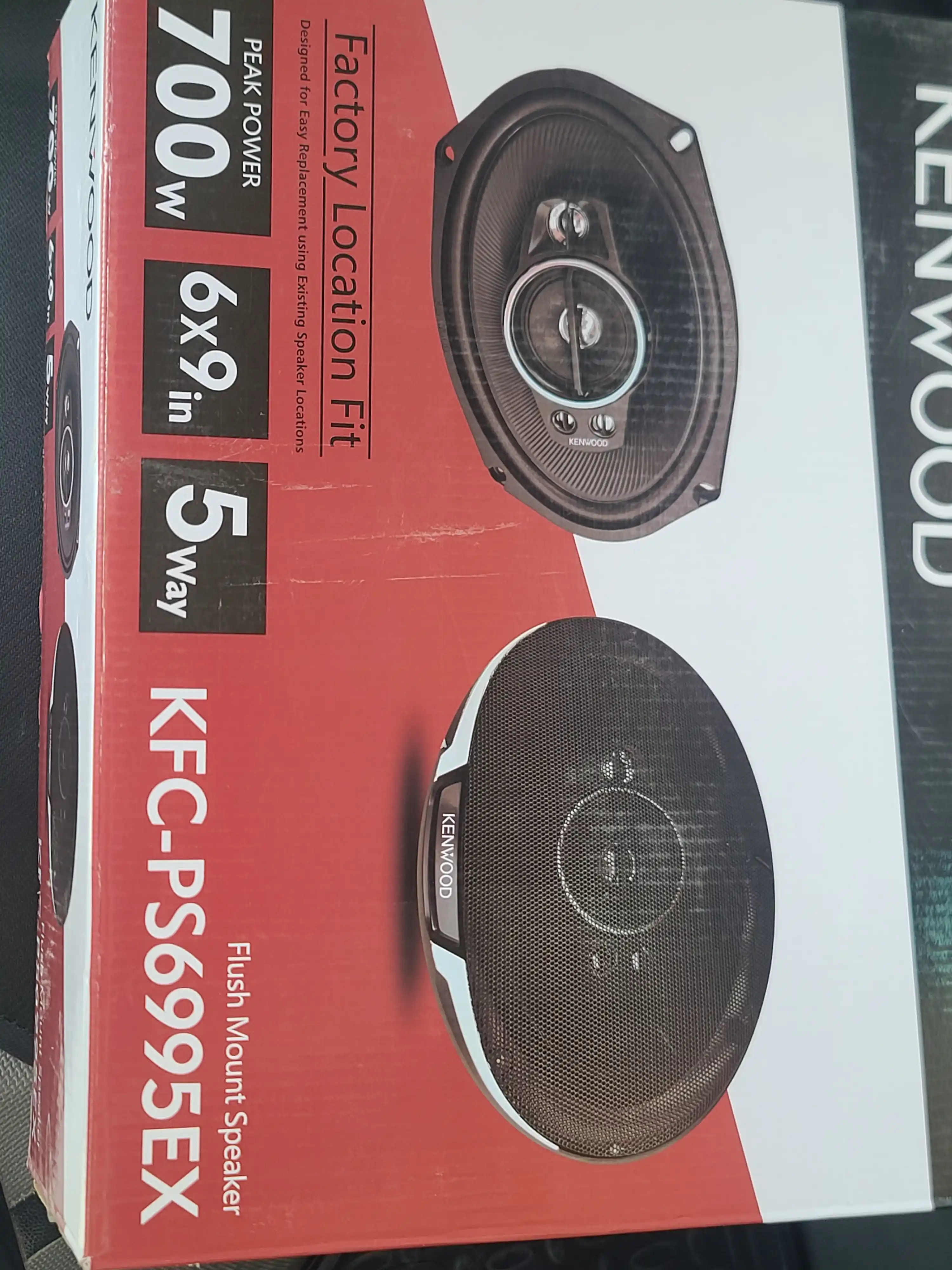 Kenwood 700w 2 динамика, BASS 5 динамиков, 4 динамика и усилитель басов не нужны kalonka