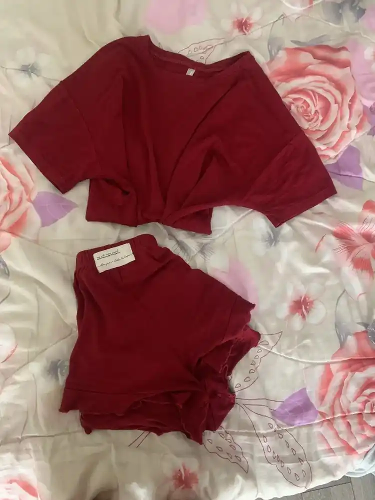 Ayollar va qizlar uchun pijama, shortik, futbolka, pijama yozgi