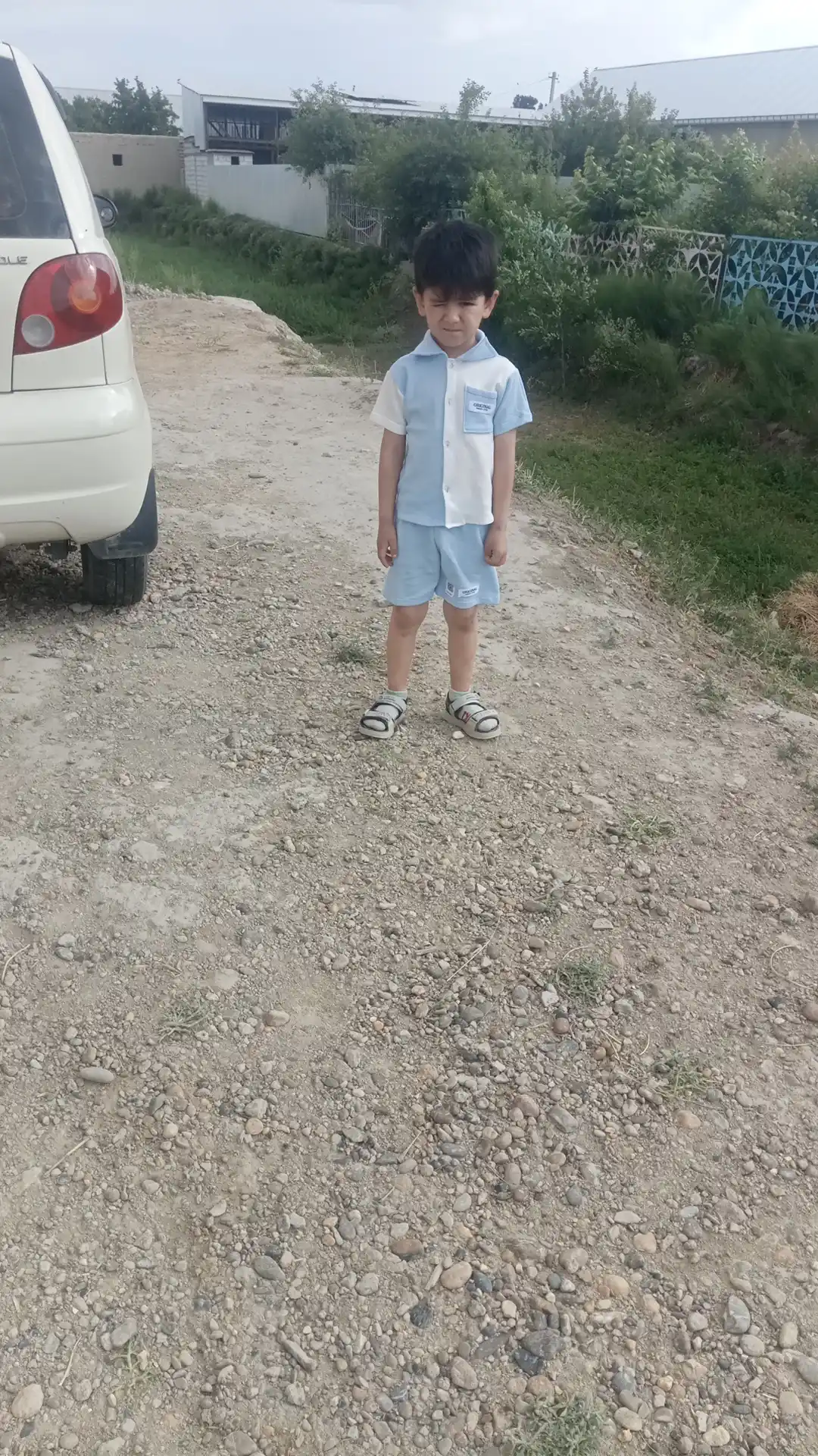 Bolalar kiyimlari uch qismli kiyim to‘plami, paxtali vafli mato, yozgi kiyim