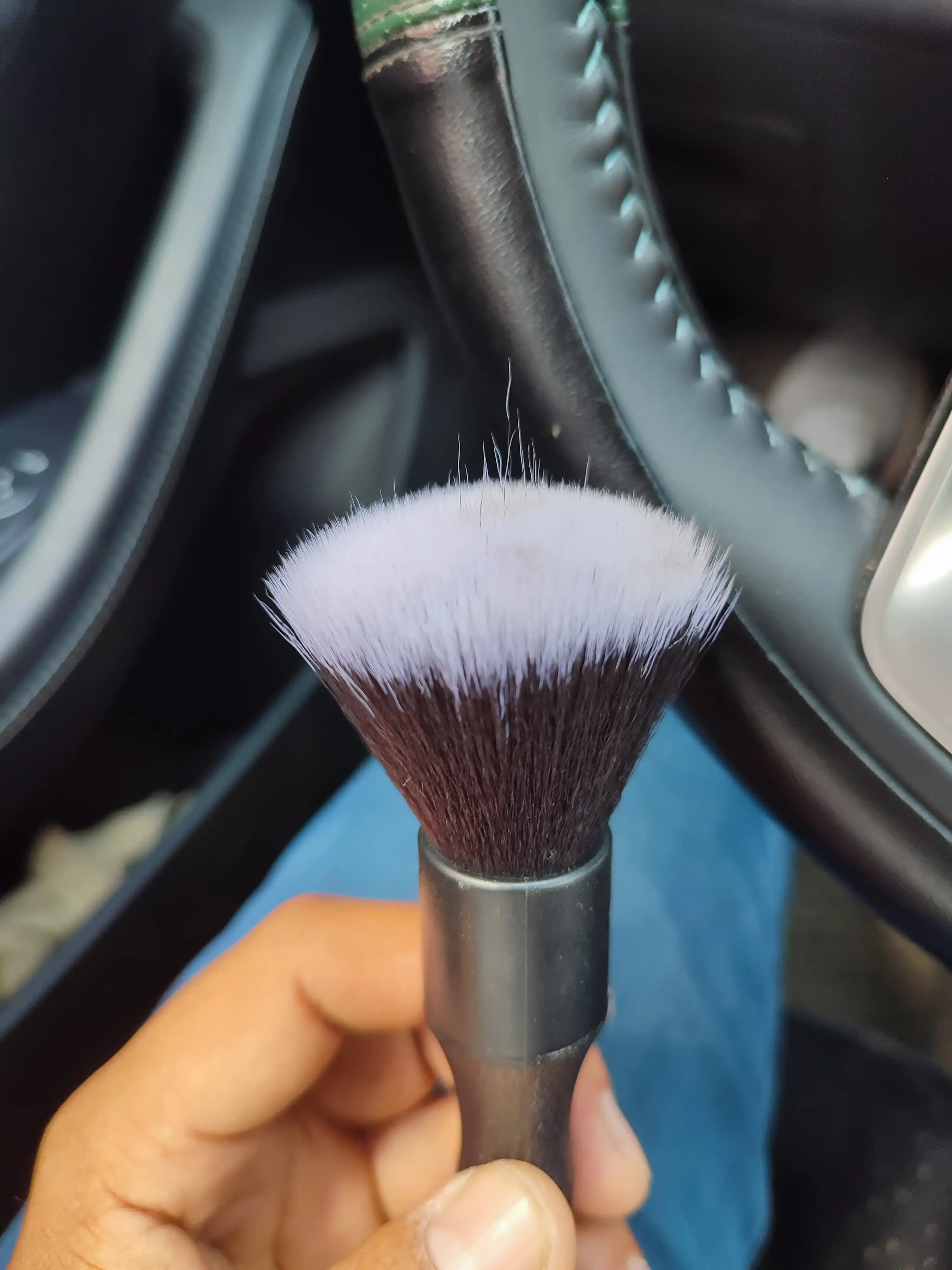 Кисть для детейлинга щетка автомобильная