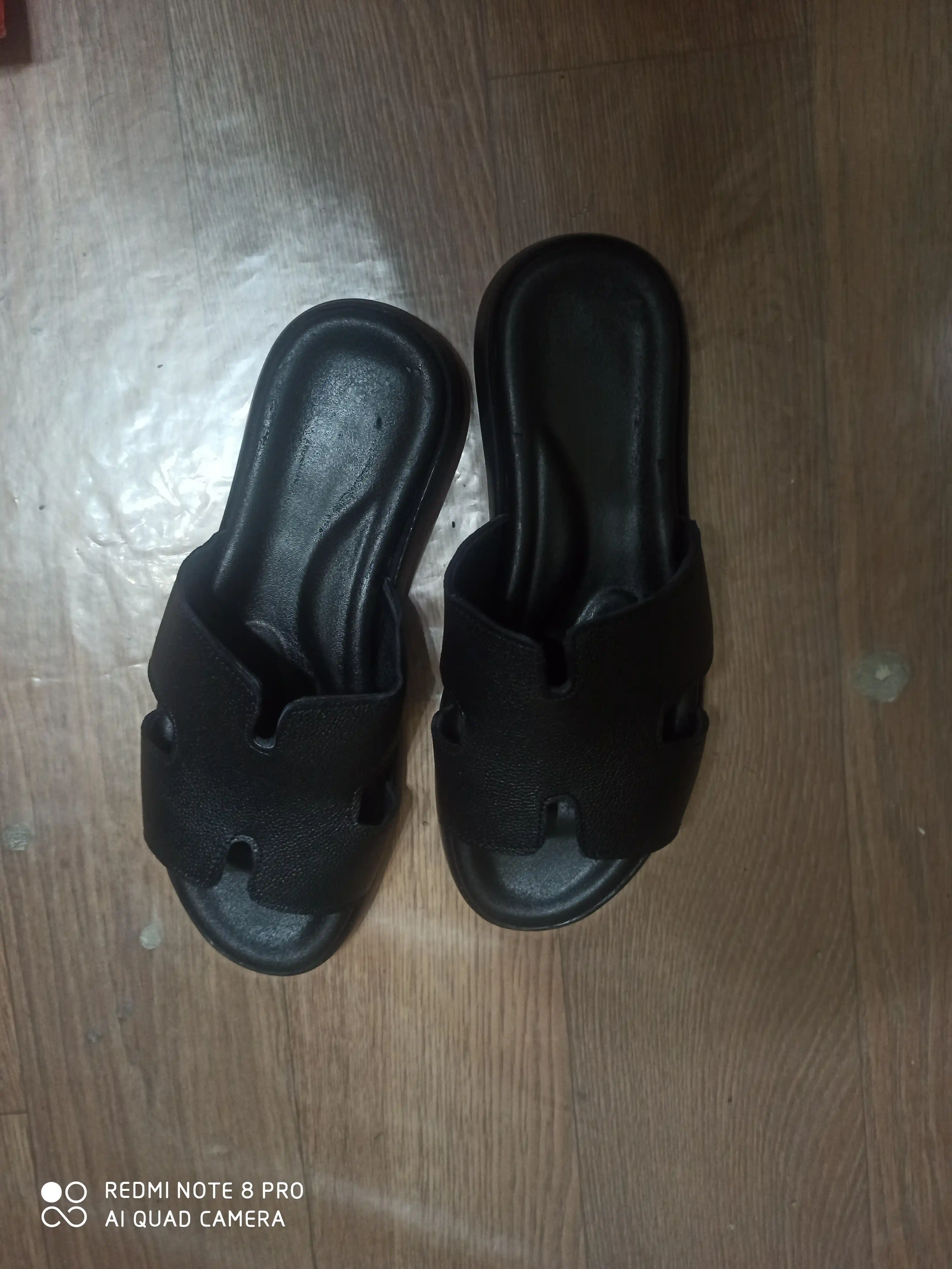 Erkaklar shippagi, 39-43 dona 100% tabiiy charm