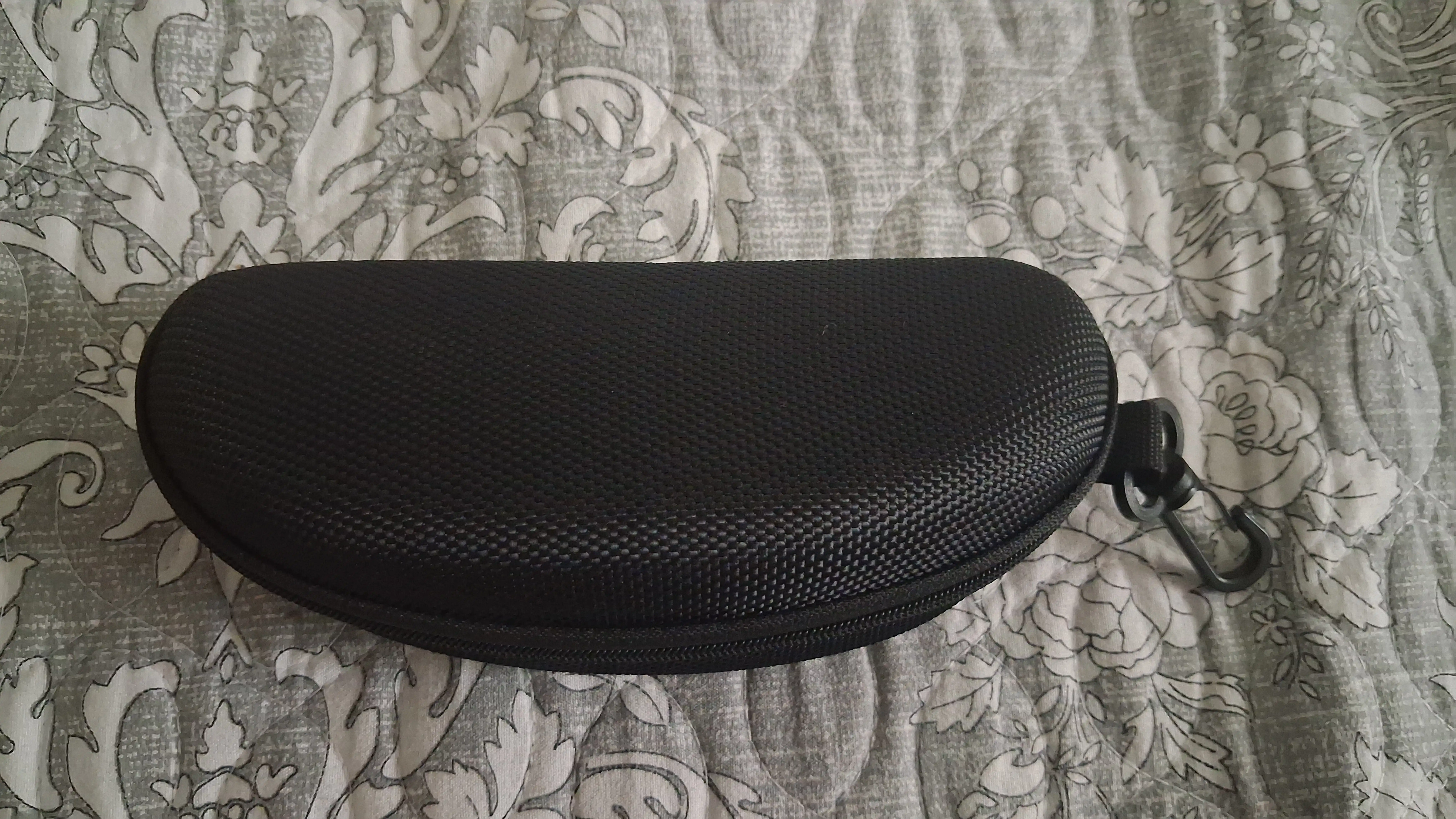 Ishonchli va sifatli ko‘zoynak quti OptiCase Bag
