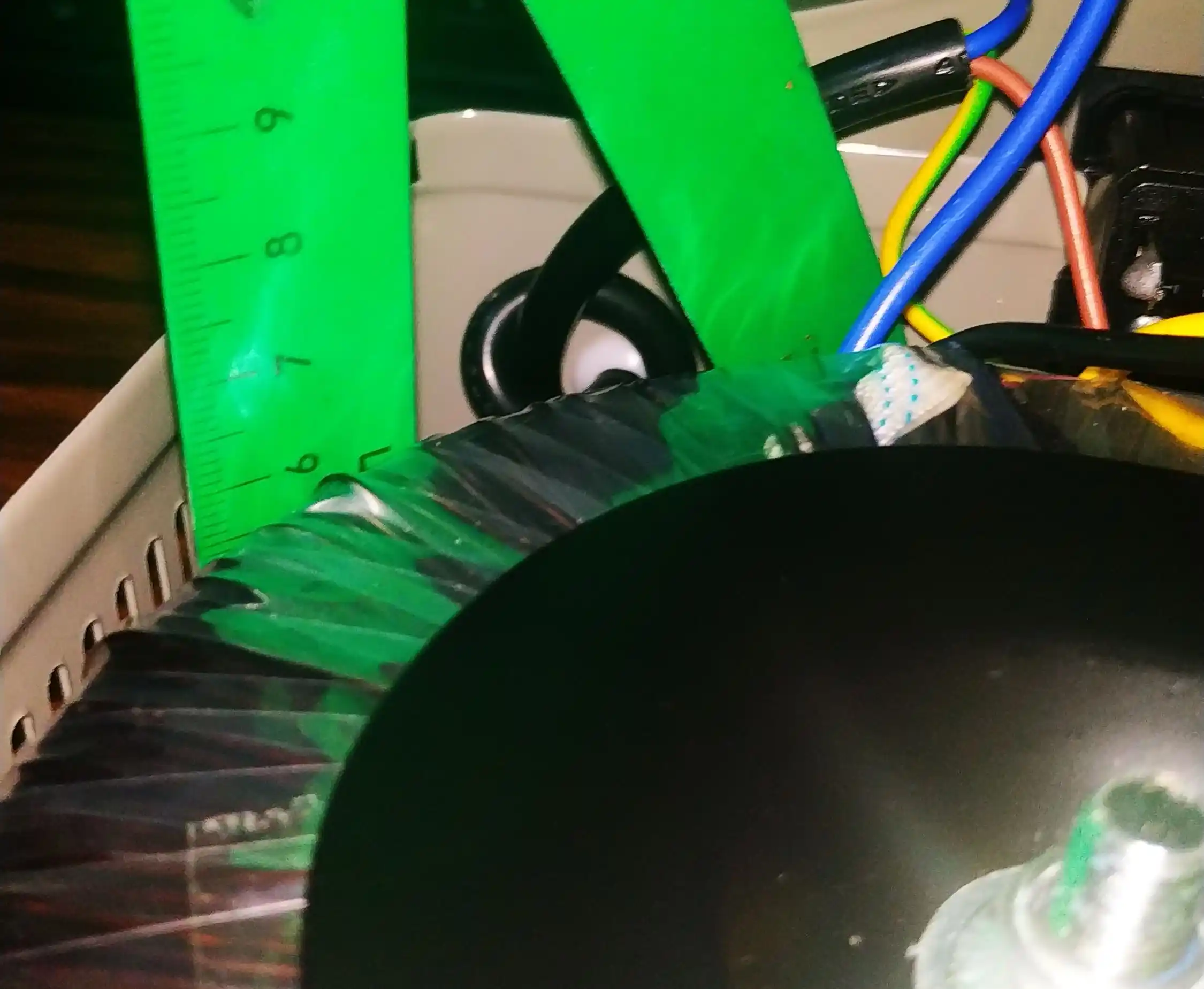 Понижающий трансформатор 220V-110V 2000W