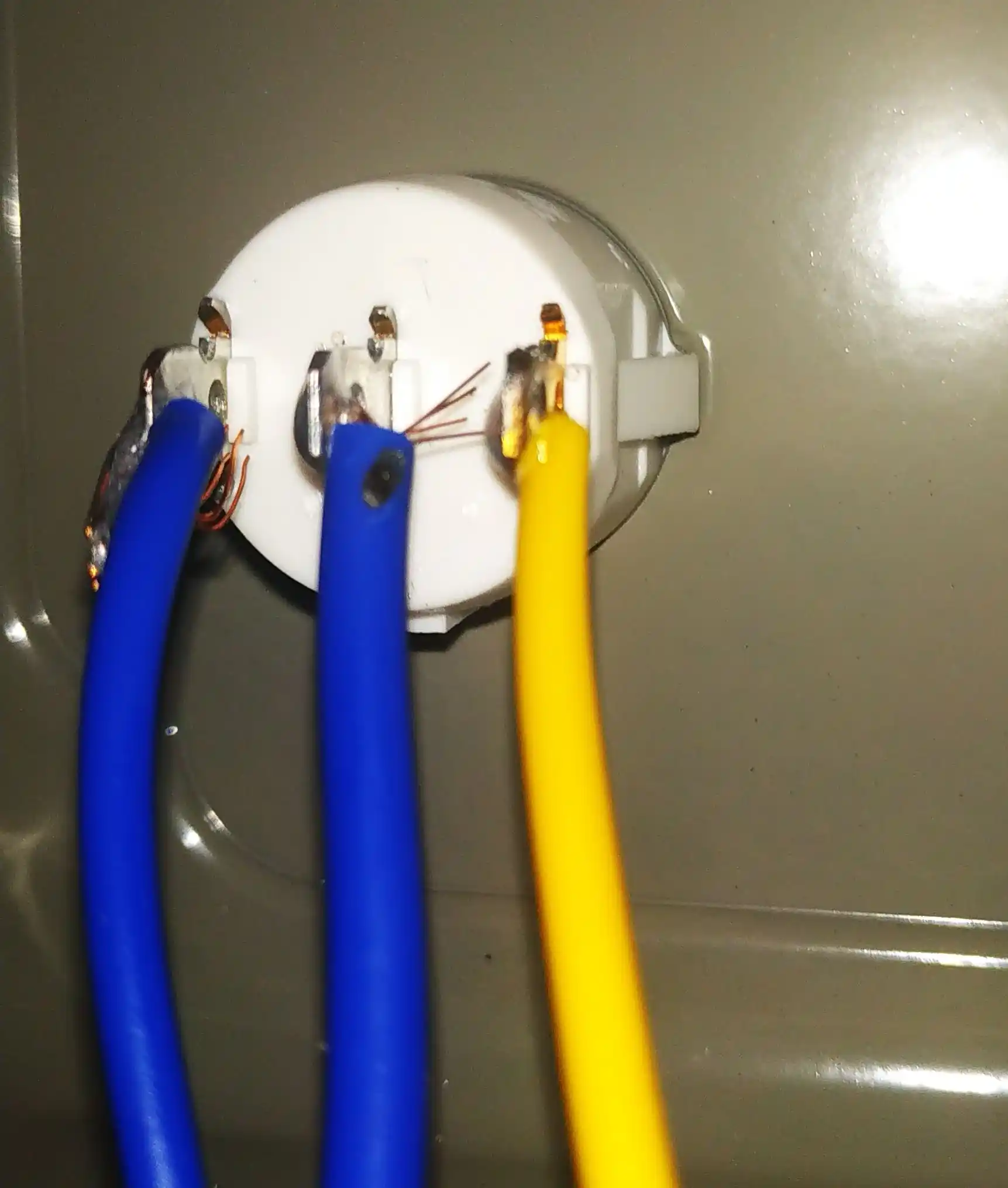 Понижающий трансформатор 220V-110V 2000W