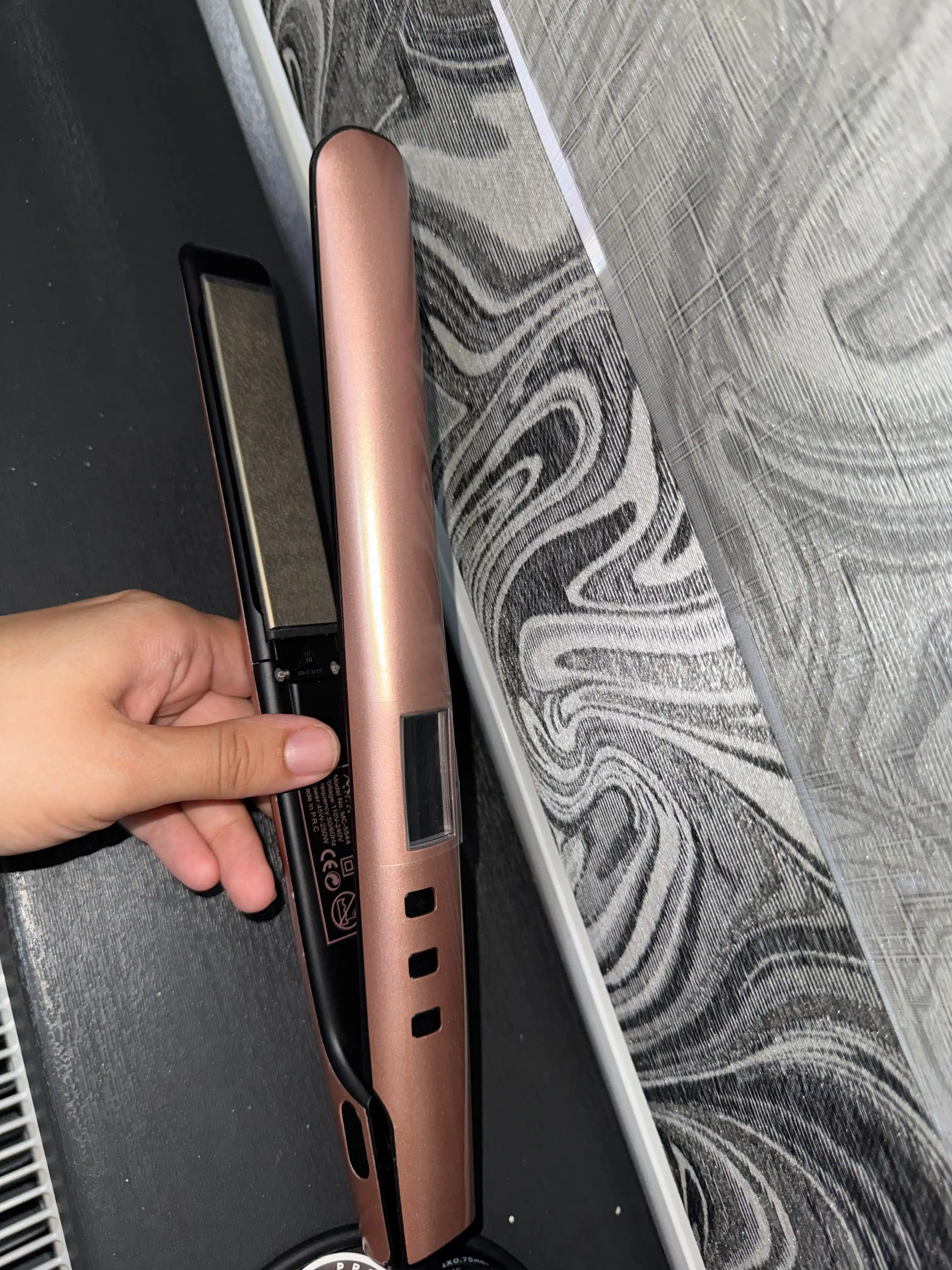 Professional to‘g‘rilagich, soch dazmoli MAC, keramik, LCD displeyli