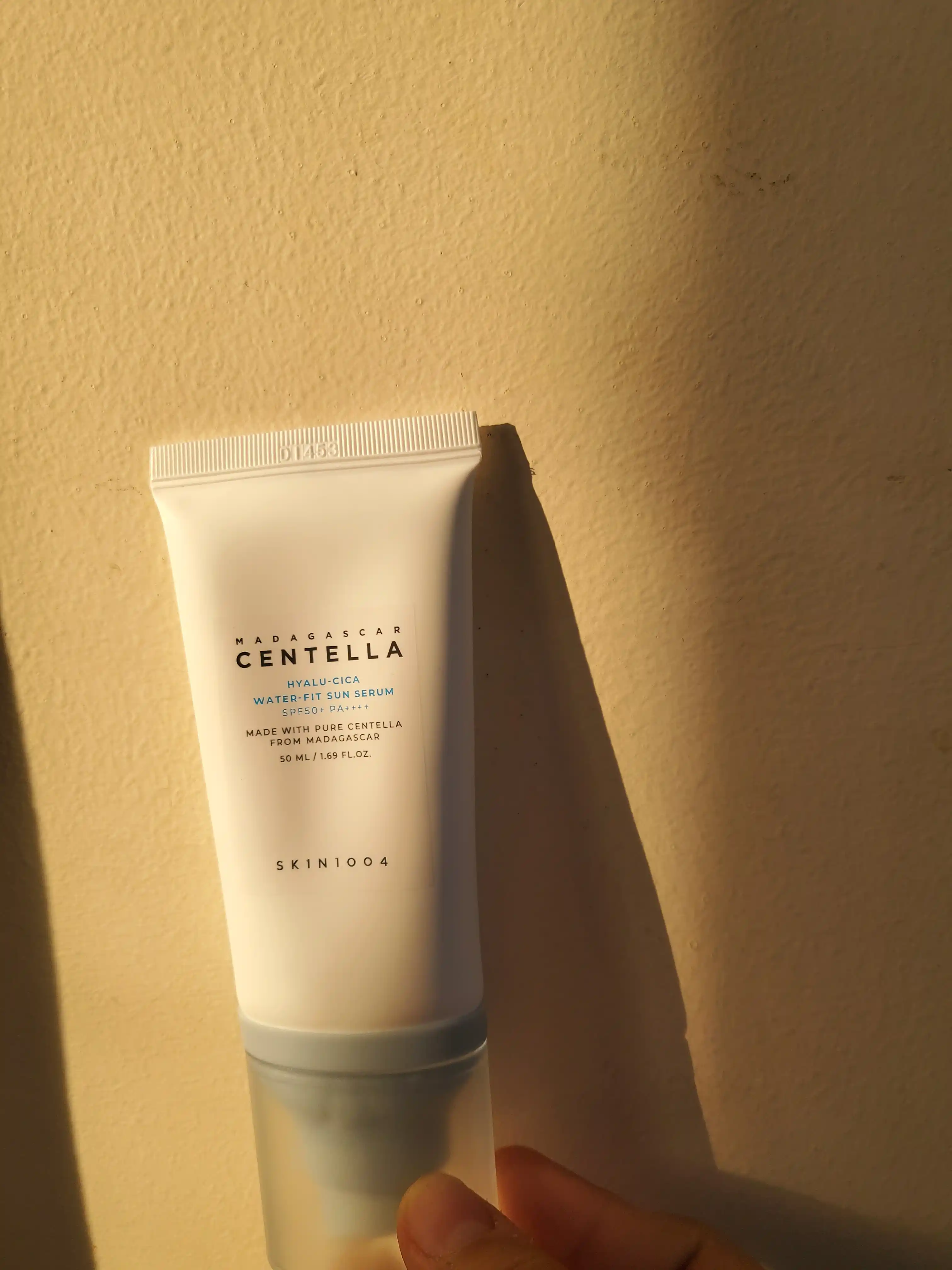 Солнцезащитный крем с центеллой SPF 50+ Skin1004 Madagascar Centella SPF50+ PA++++, 50 мл
