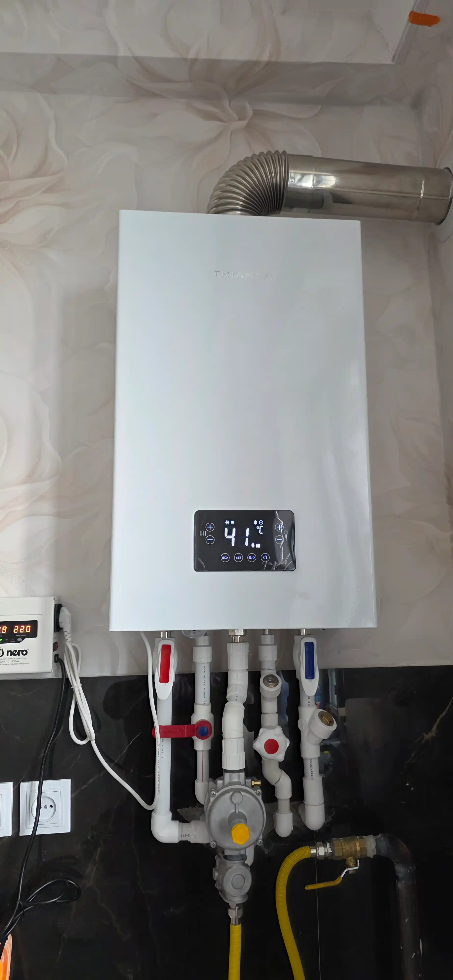 Devorga o'rnatilgan gazli qozon, ikki maqsadli qozon L1PB26-X L1PB20-X 20KW/26 kVt