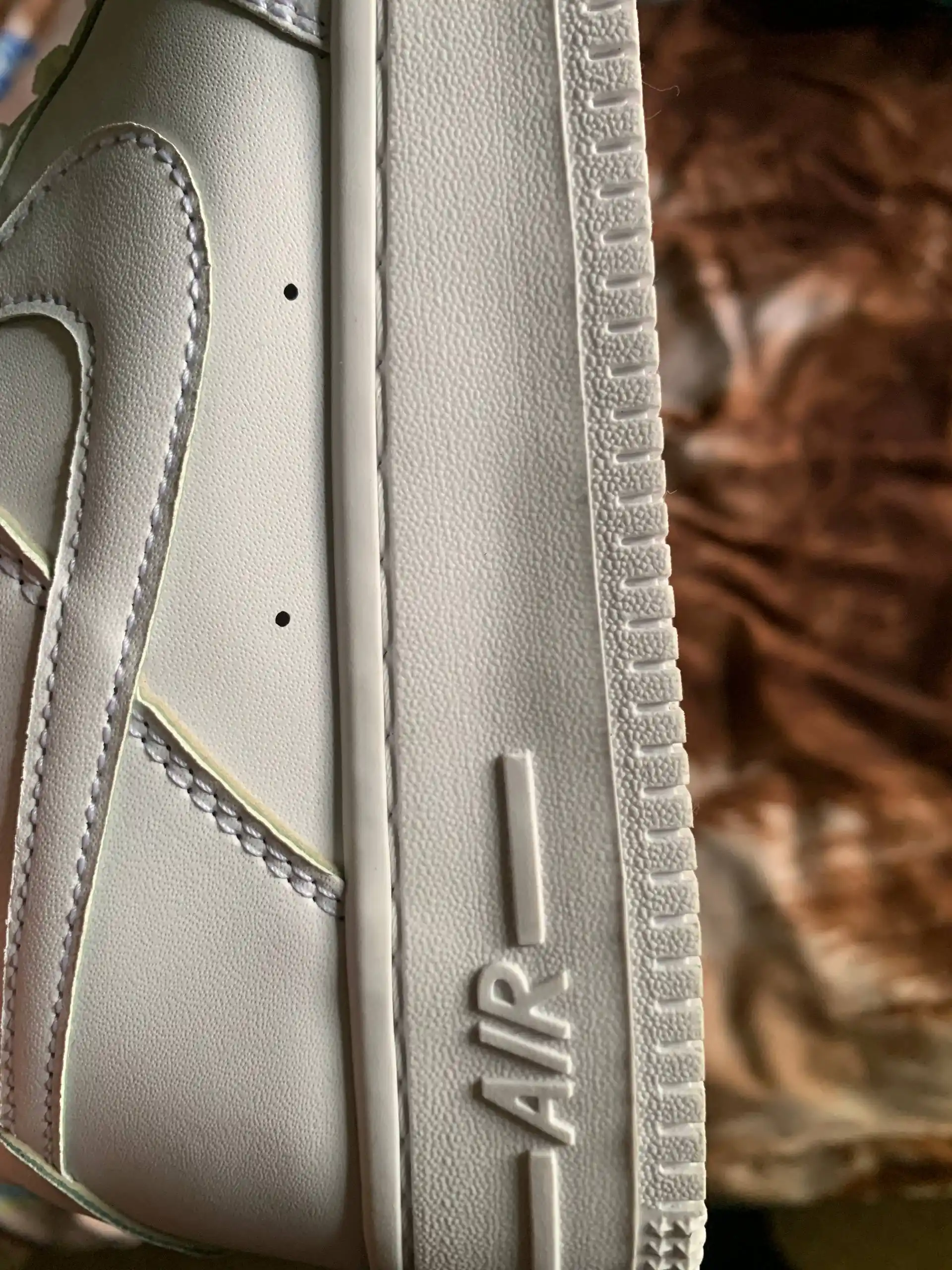 Erkaklar va Ayollar uchun universal sport krossovkalari NIKE AIR FORCE 36-44