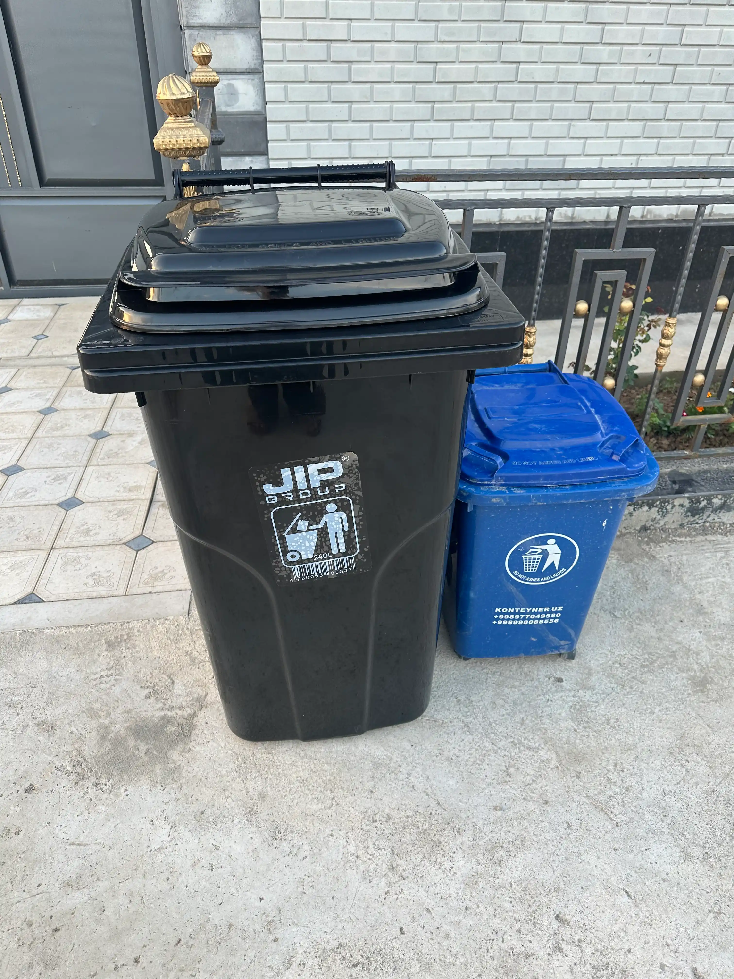 Chiqindi uchun plastik urna, chiqindi idishi, g'ildirakli